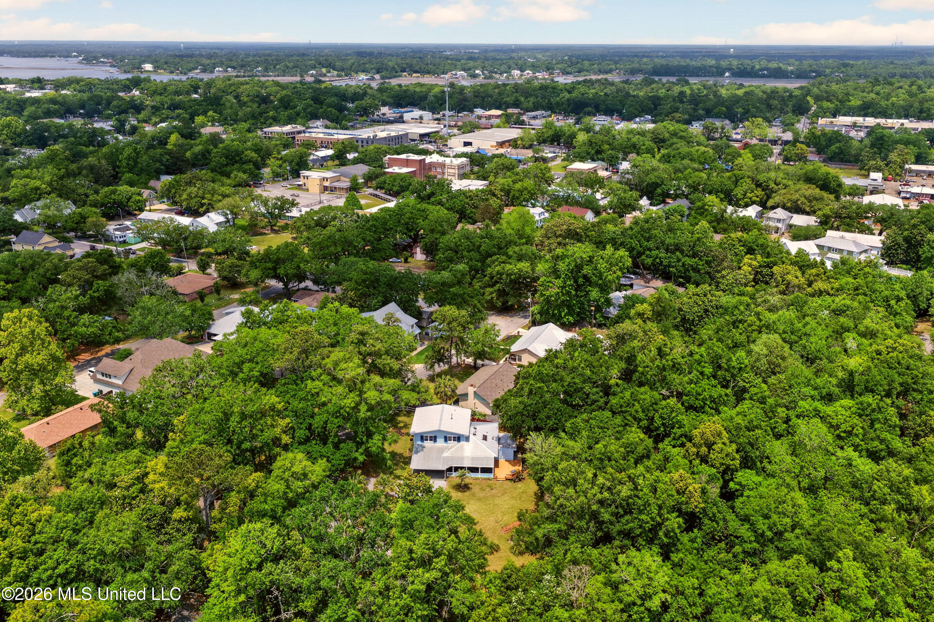 501 Forest Hill Drive Property Photo 43