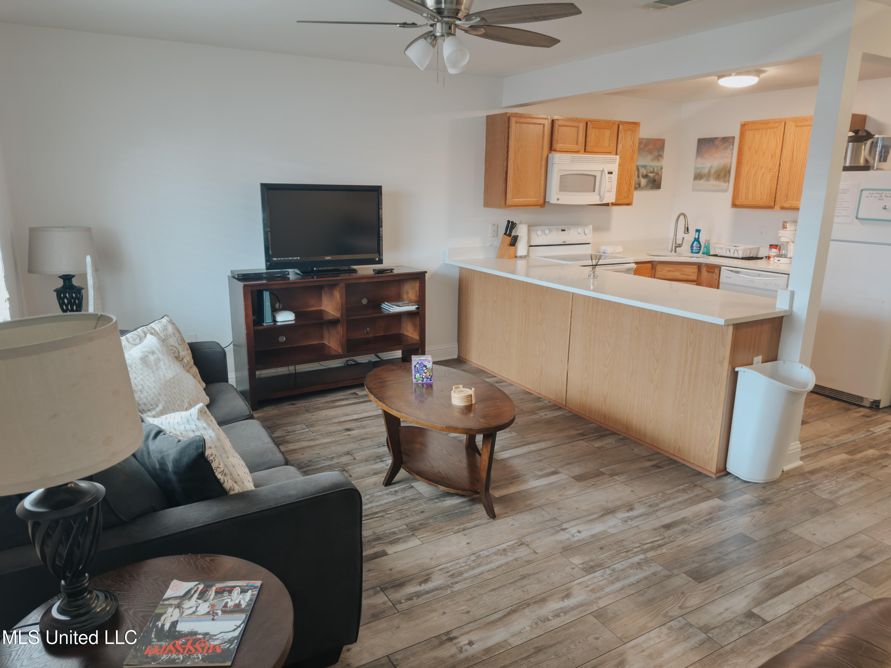 1664 Beach Boulevard Property Photo 3