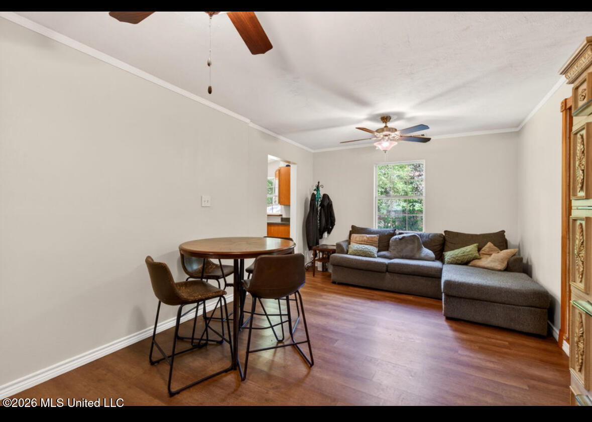 7721 Ridge Gate Road Property Photo 14