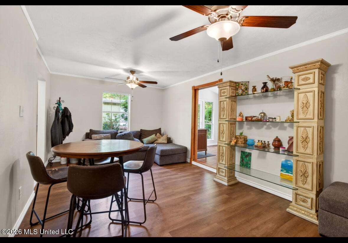 7721 Ridge Gate Road Property Photo 15
