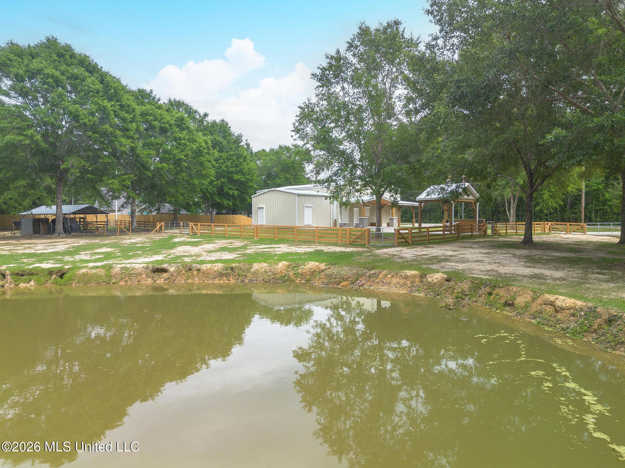 8190 Lake Cypress Drive Property Photo 6