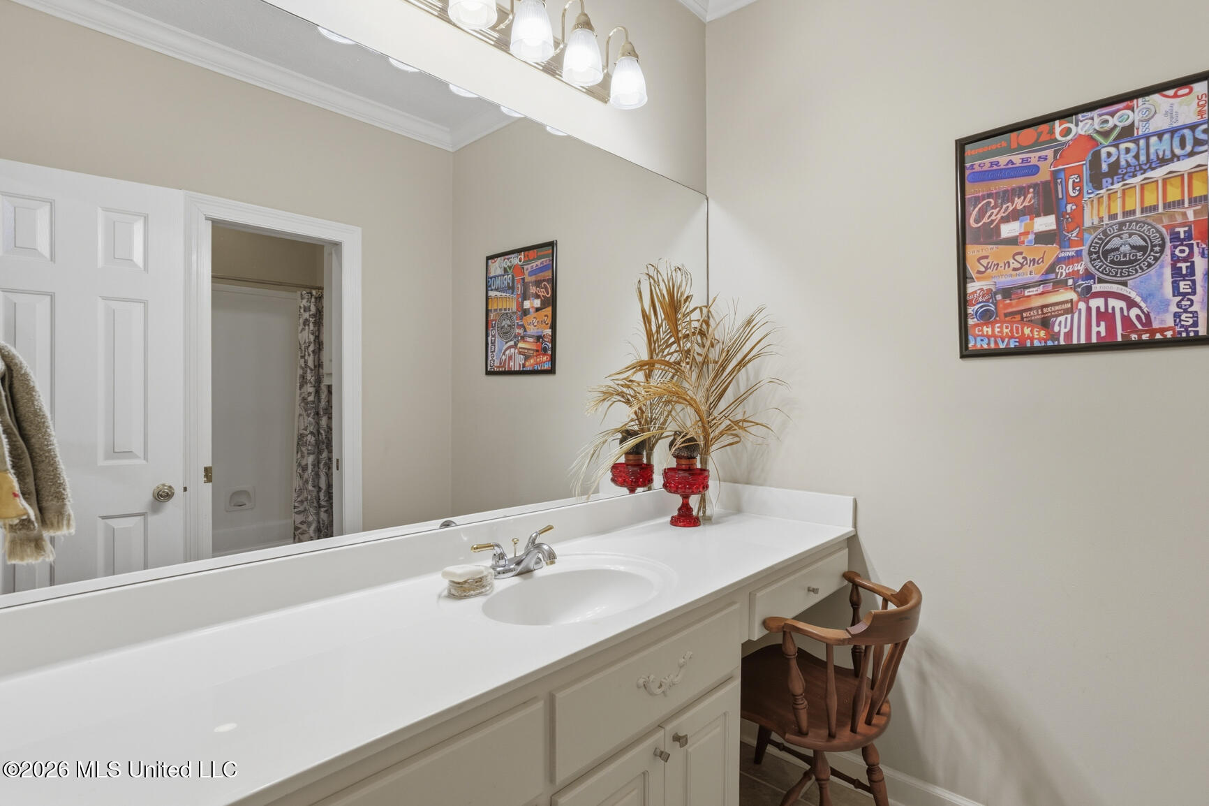 610 Abbots Lane Property Photo 28