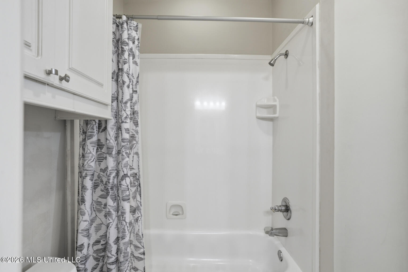 610 Abbots Lane Property Photo 29
