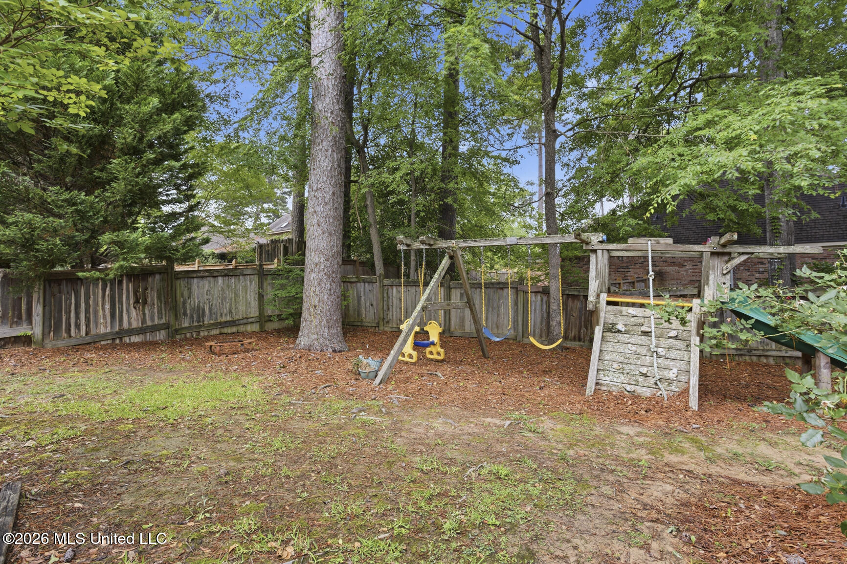 610 Abbots Lane Property Photo 42