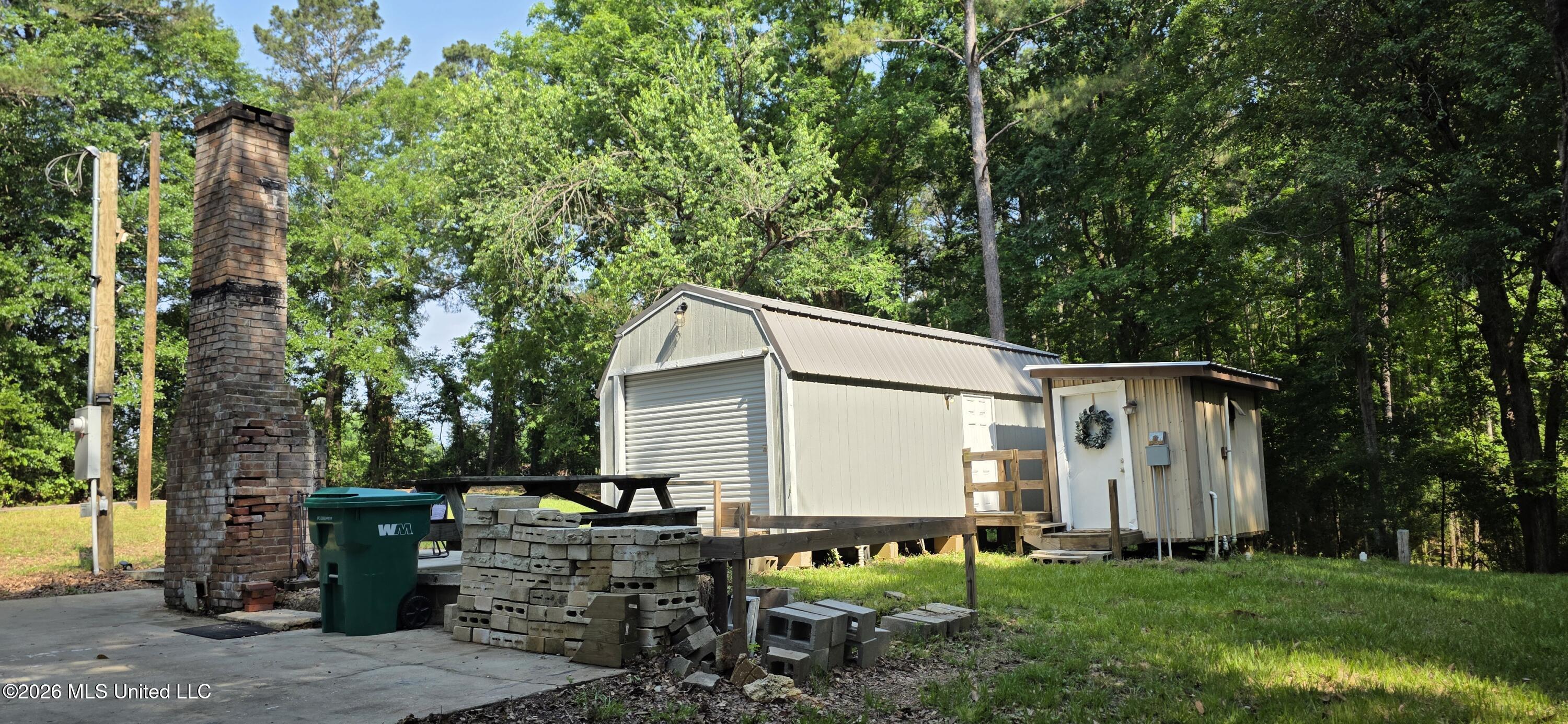 357 Se Nations Property Photo 16