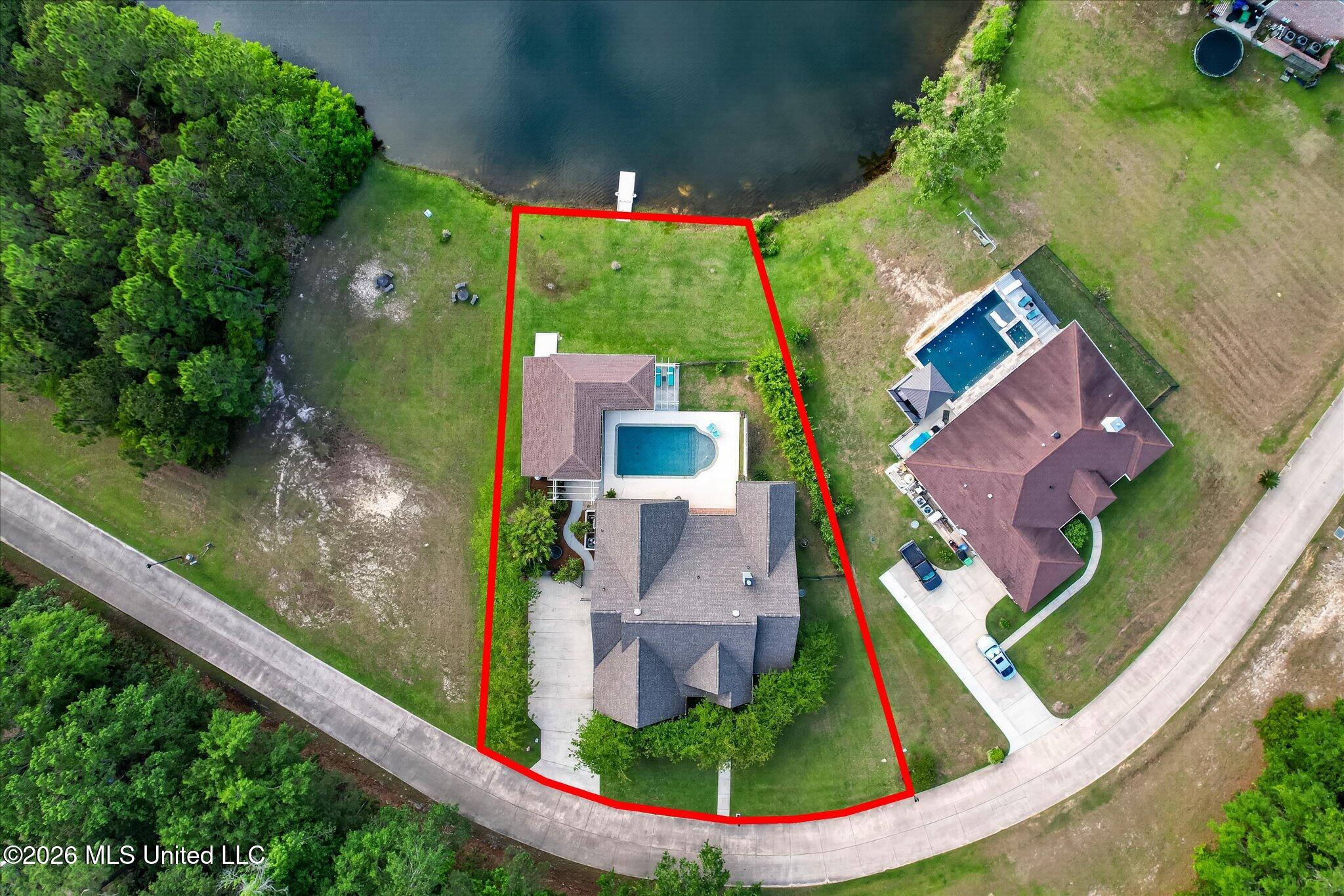 110 Emerald Lake Drive Property Photo 45