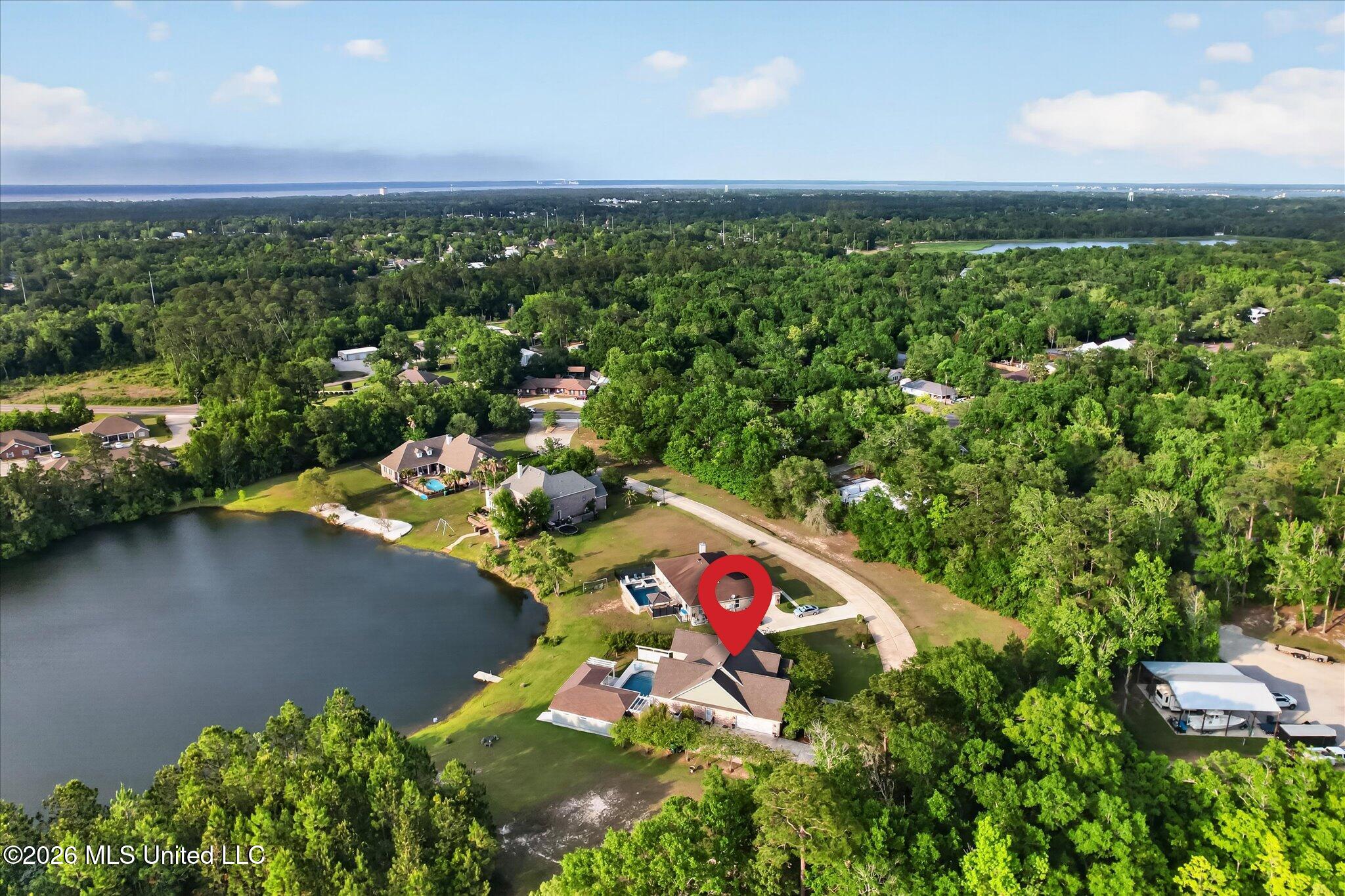 110 Emerald Lake Drive Property Photo 49