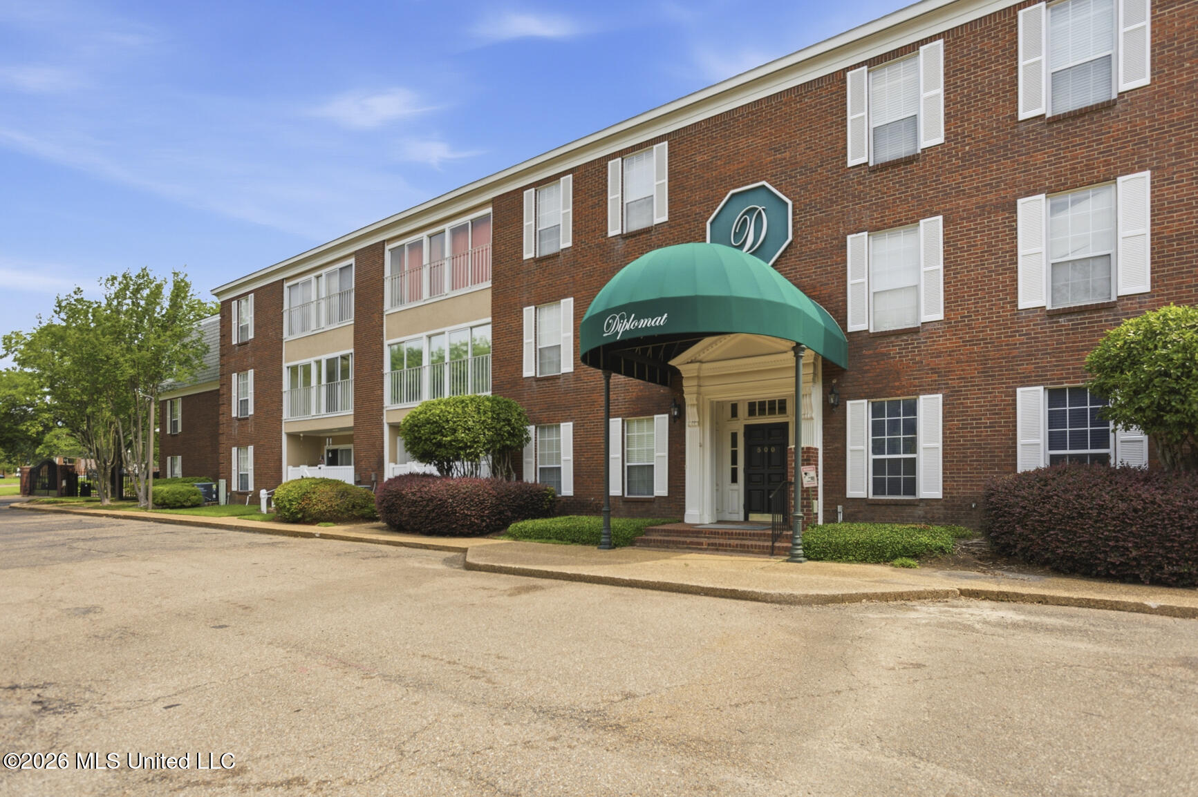500 Northpointe Parkway Property Photo 1