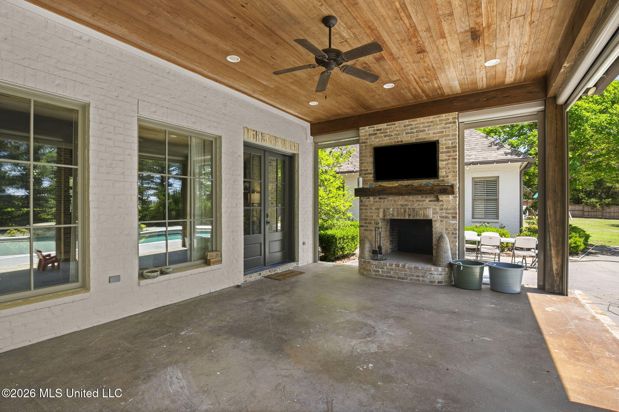404 Cedarmont Drive Property Photo 68