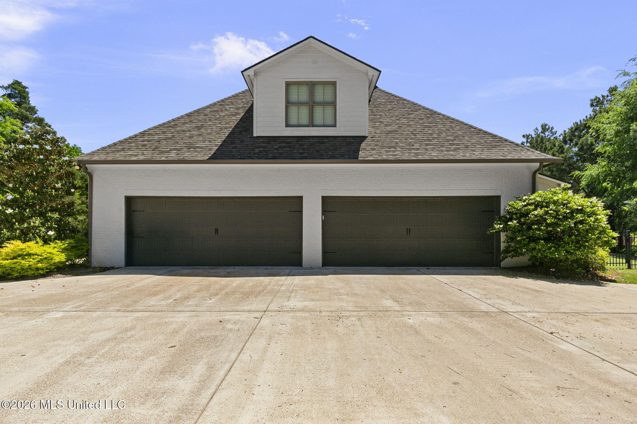 404 Cedarmont Drive Property Photo 105