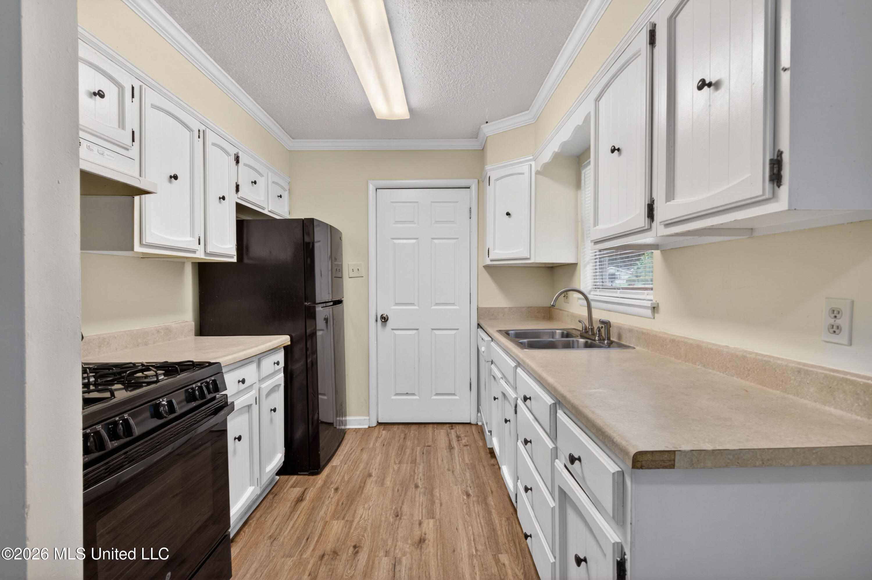 329 Park Drive Property Photo 10