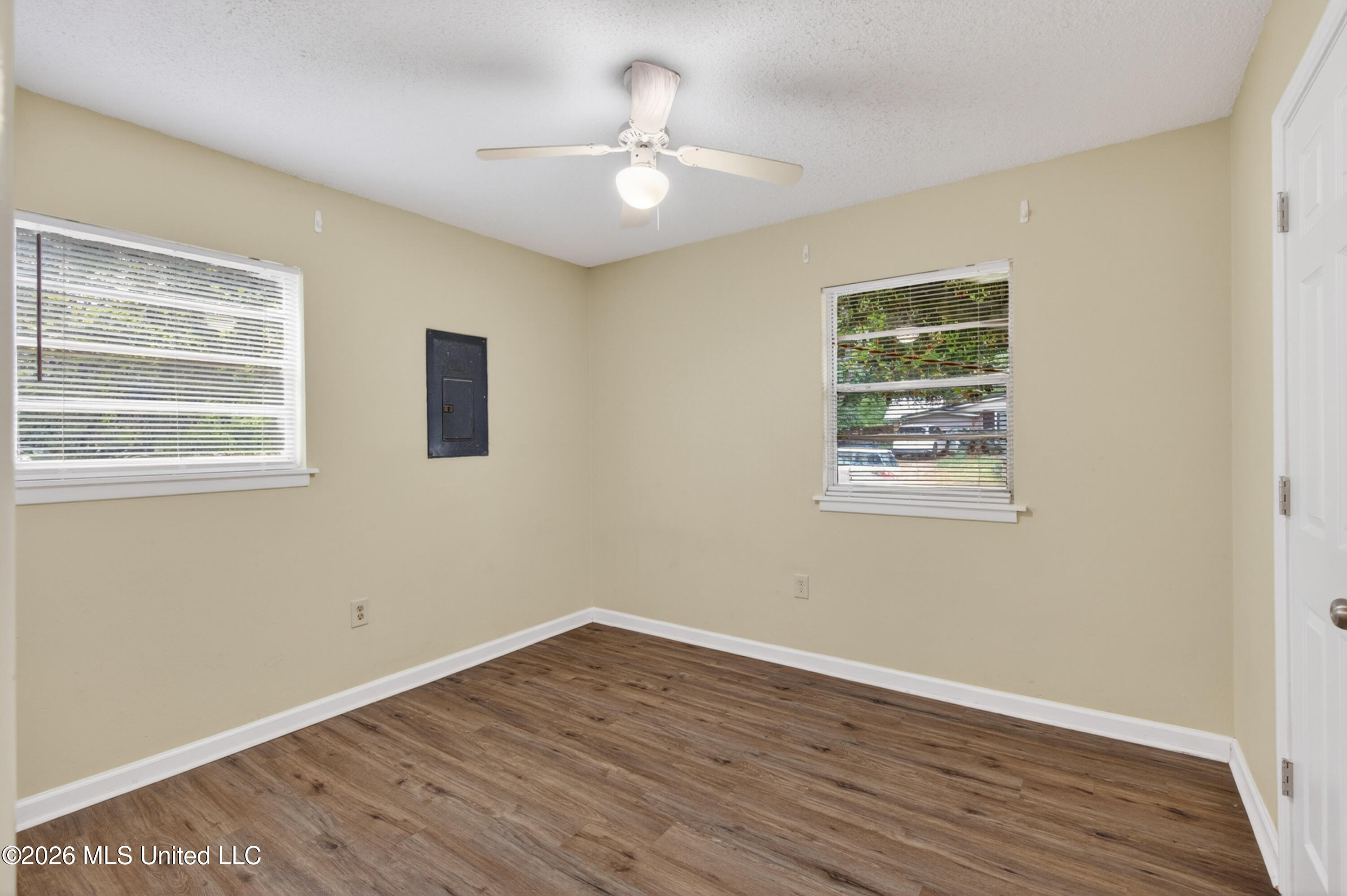 329 Park Drive Property Photo 17