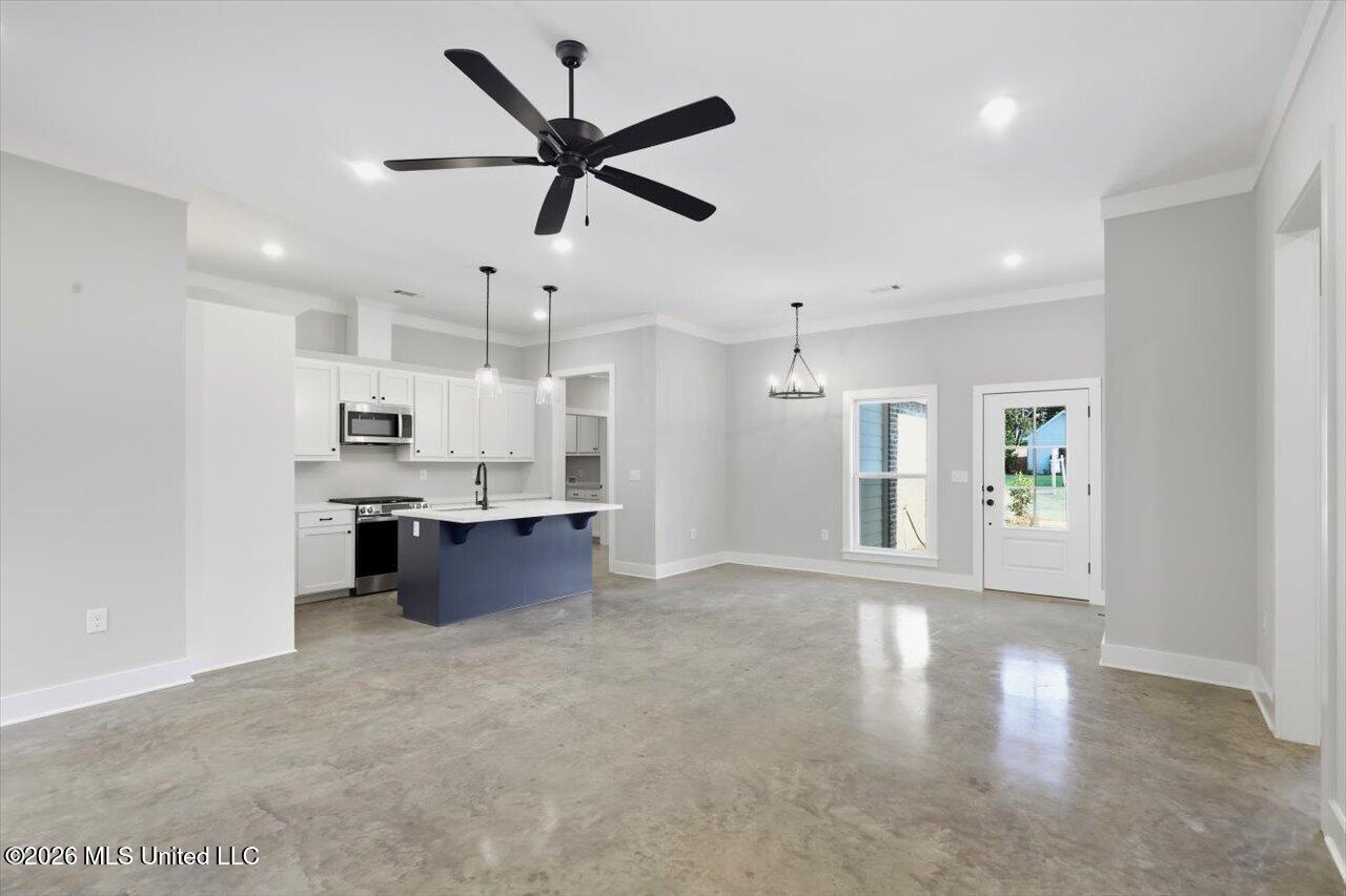 199 Lake Harbor Road Property Photo 7