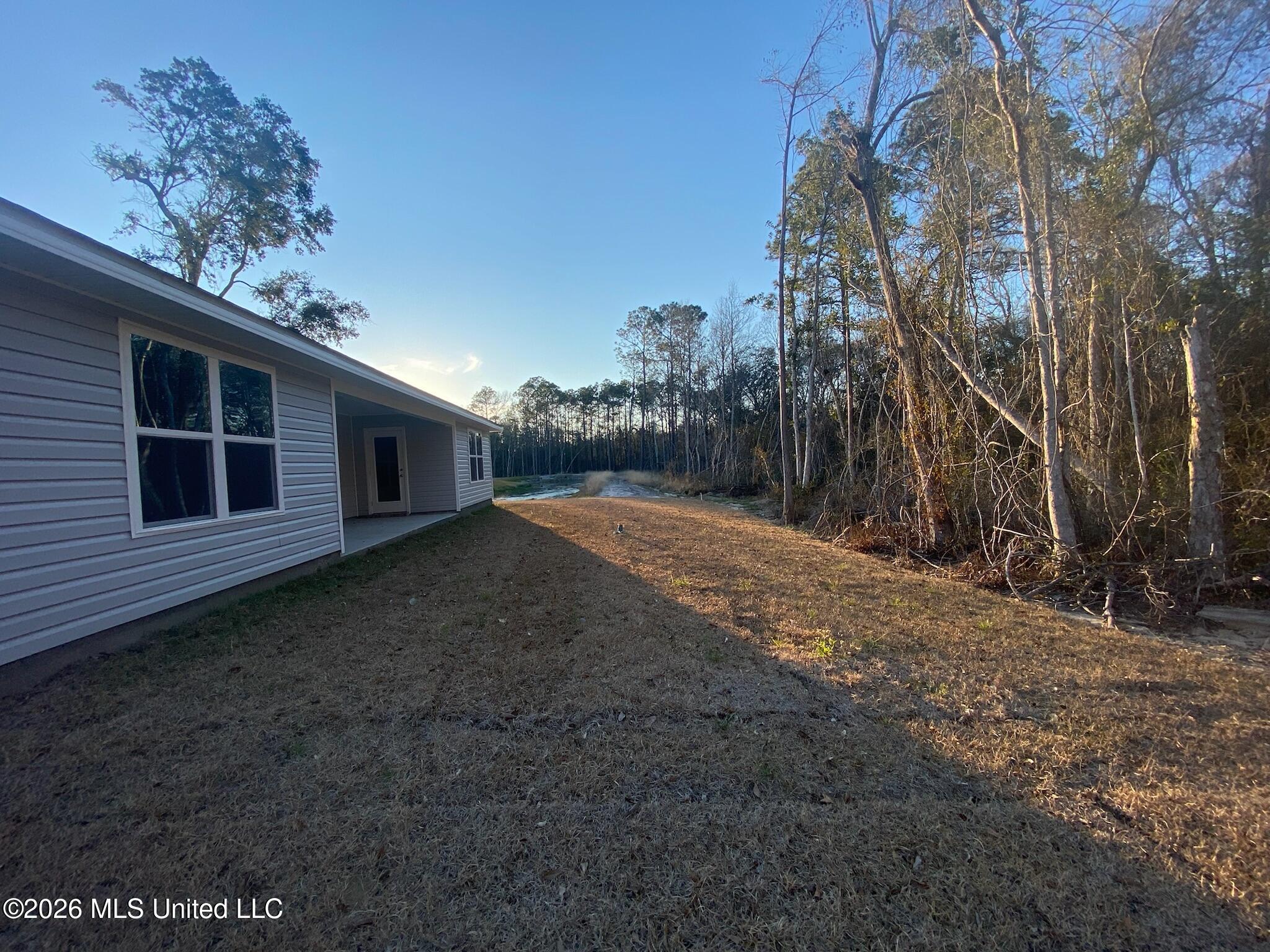 212 Hawthorne Drive Property Photo 18