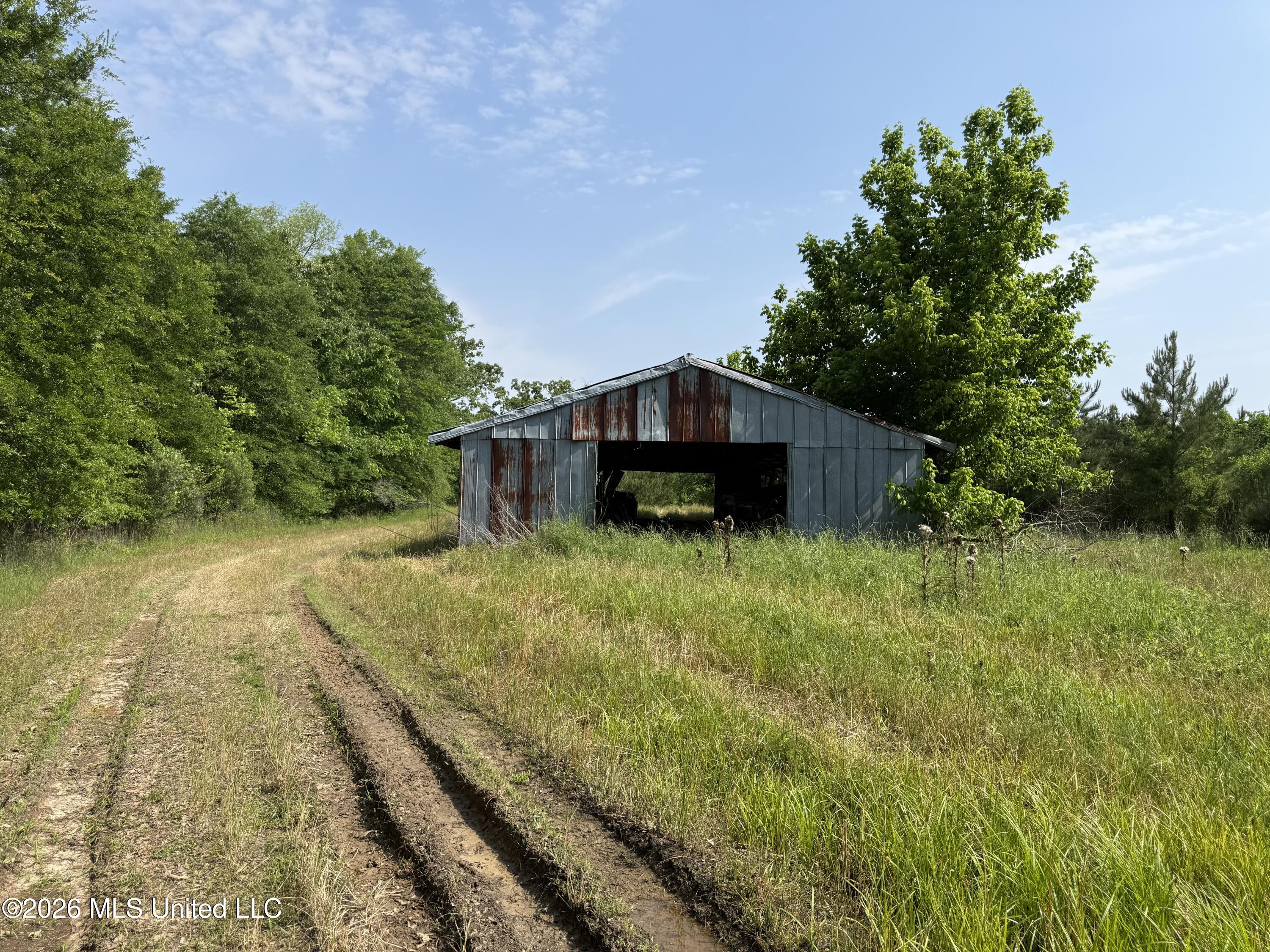 Scales Road Property Photo 7