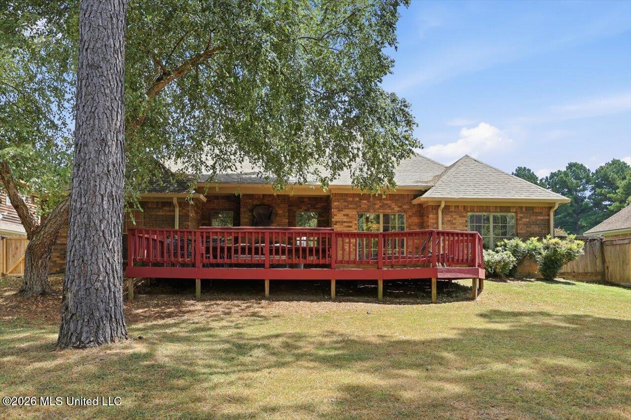 122 Addison Way Property Photo 29