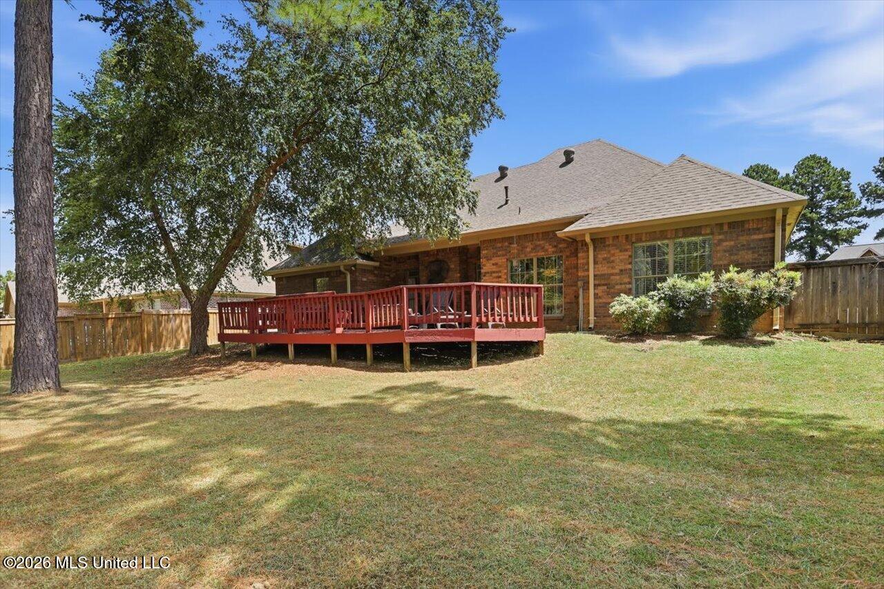 122 Addison Way Property Photo 31