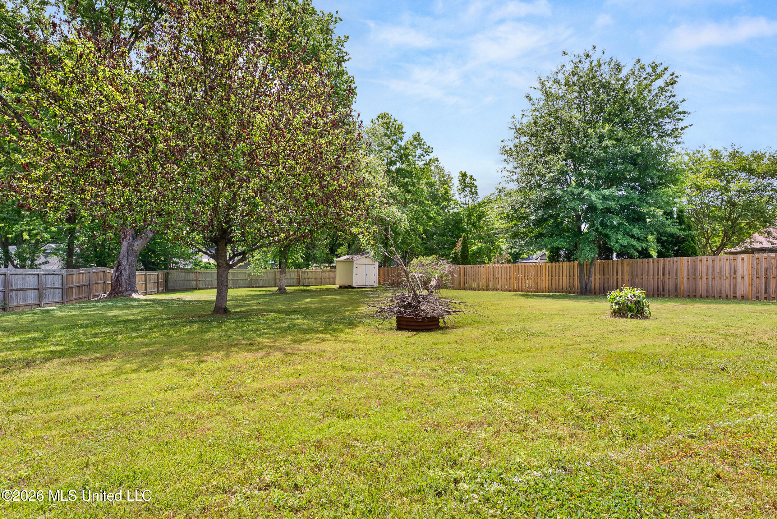 7254 Flower Creek Drive Property Photo 7