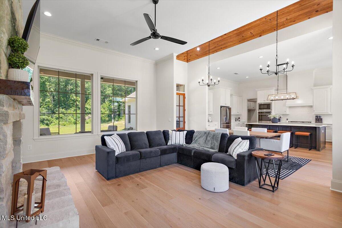 6603 Wirtz Road Property Photo 4
