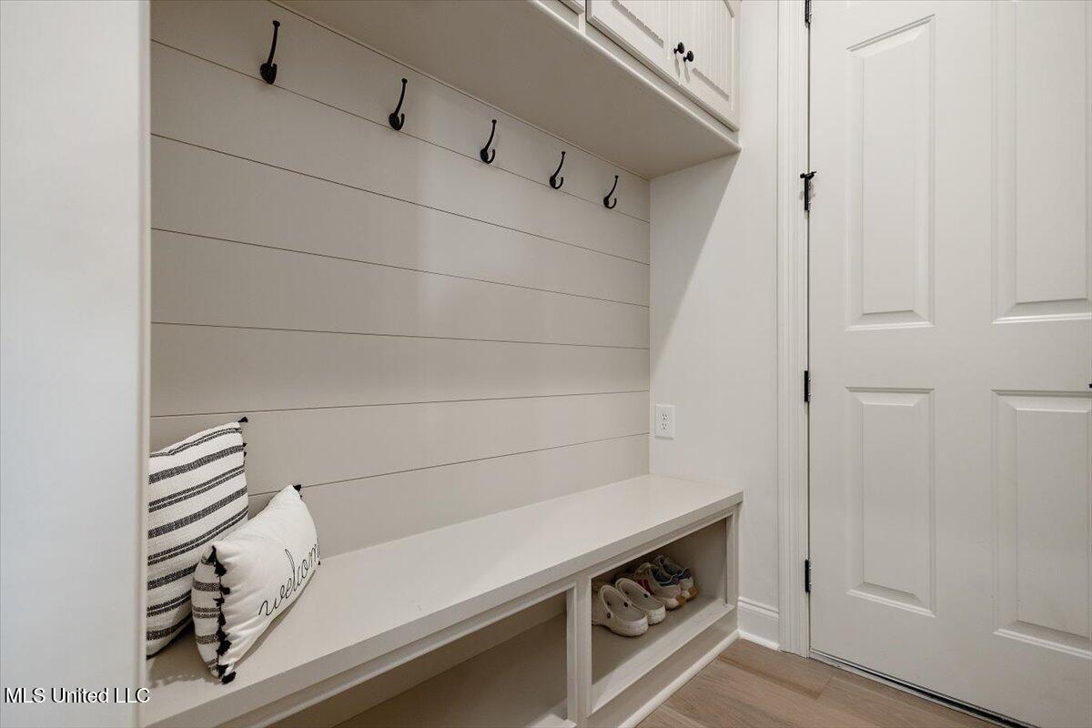 6603 Wirtz Road Property Photo 12