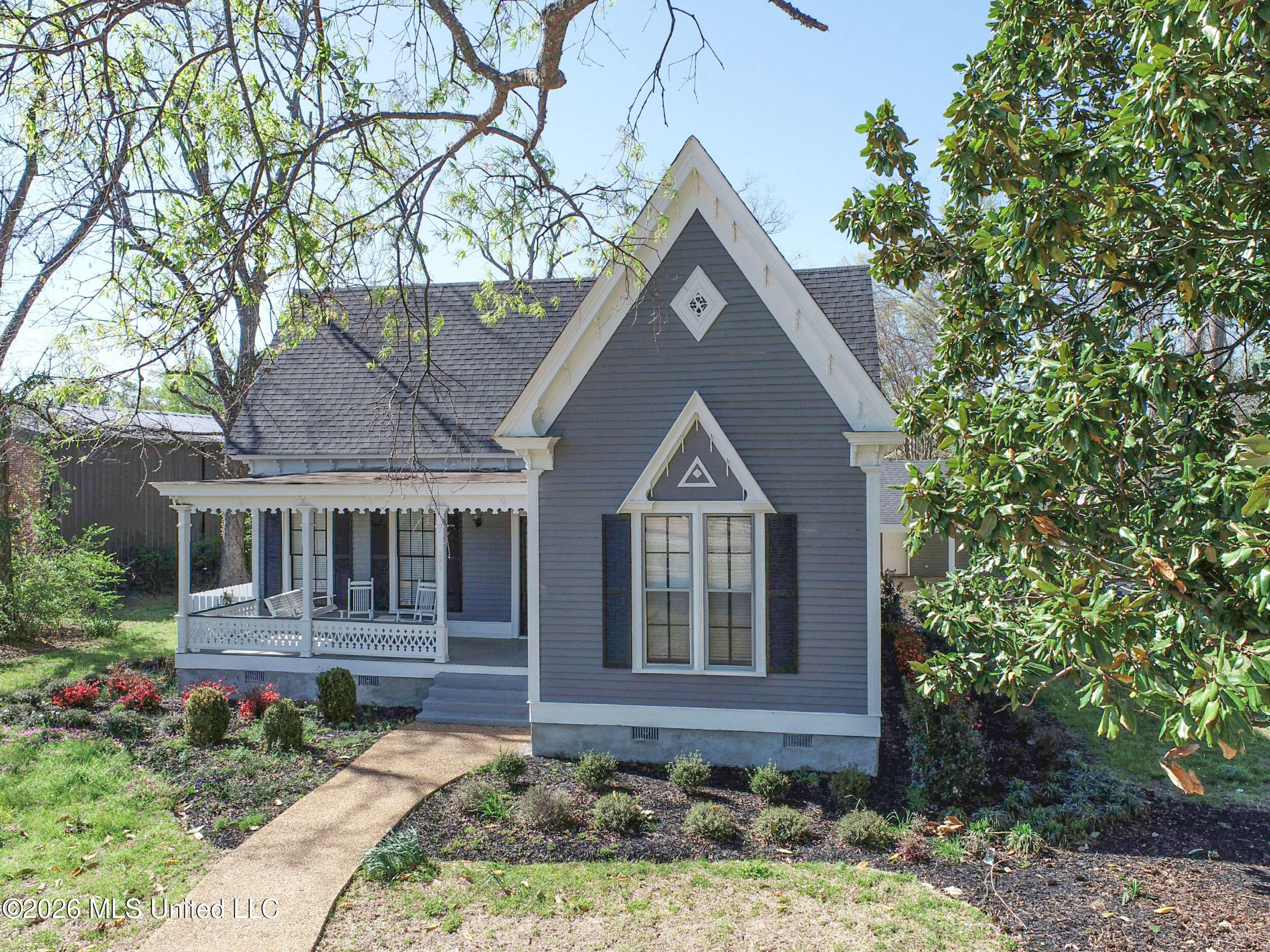 201 Boothe Street Property Photo 15