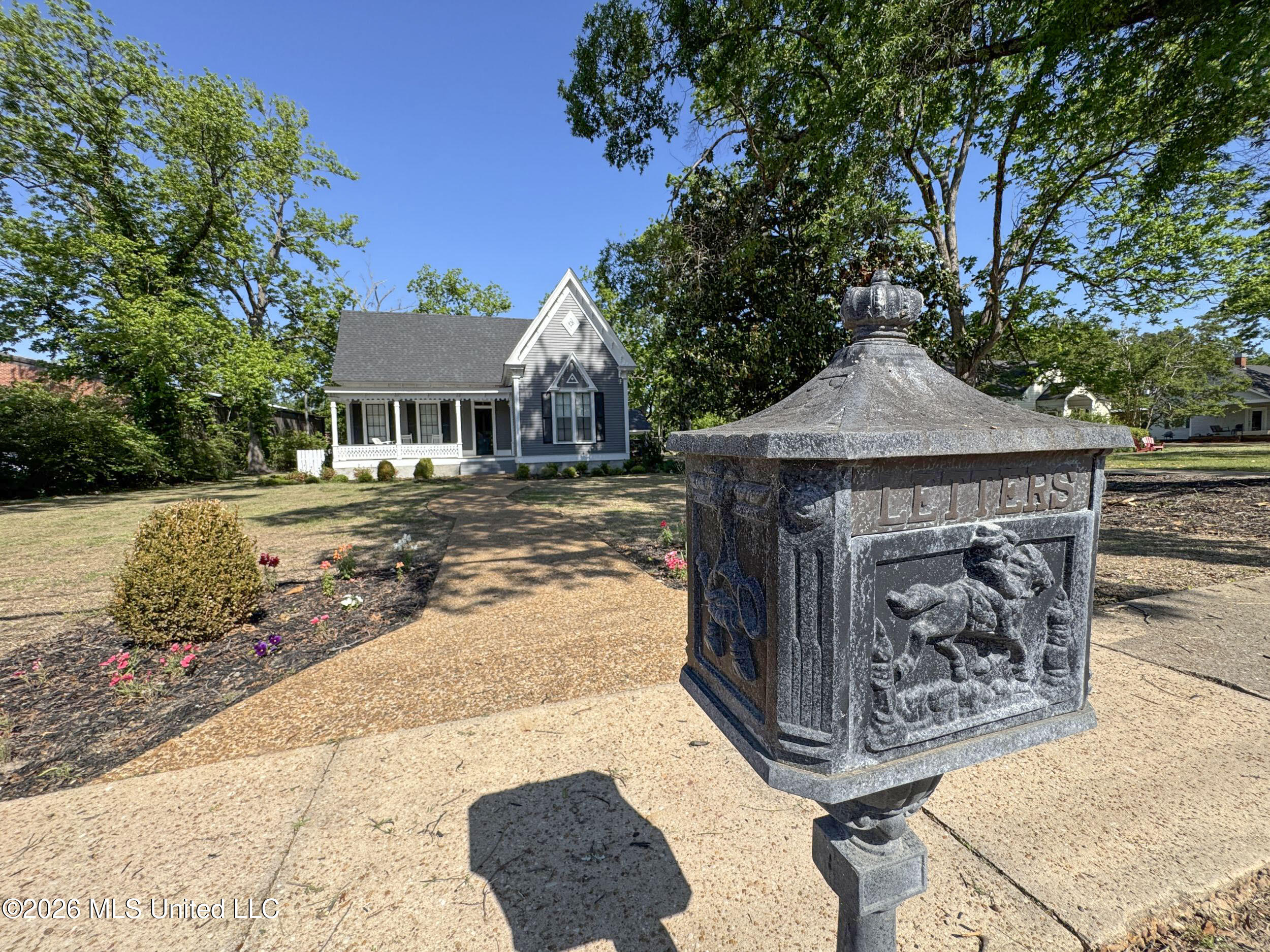 201 Boothe Street Property Photo 21