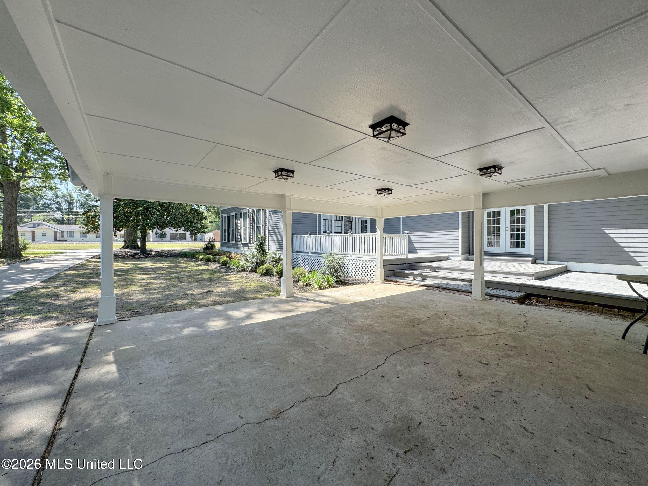 201 Boothe Street Property Photo 30