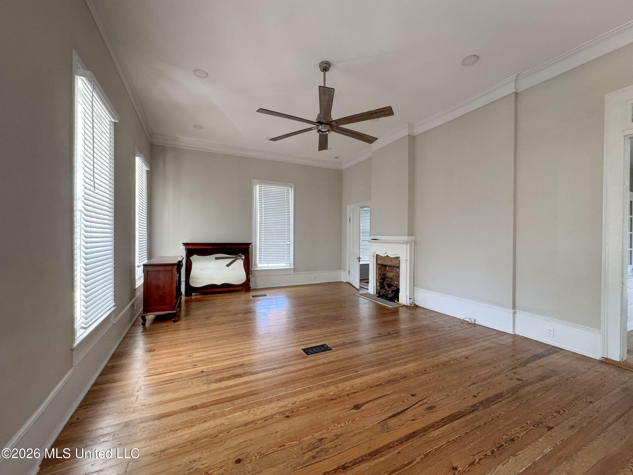 201 Boothe Street Property Photo 40