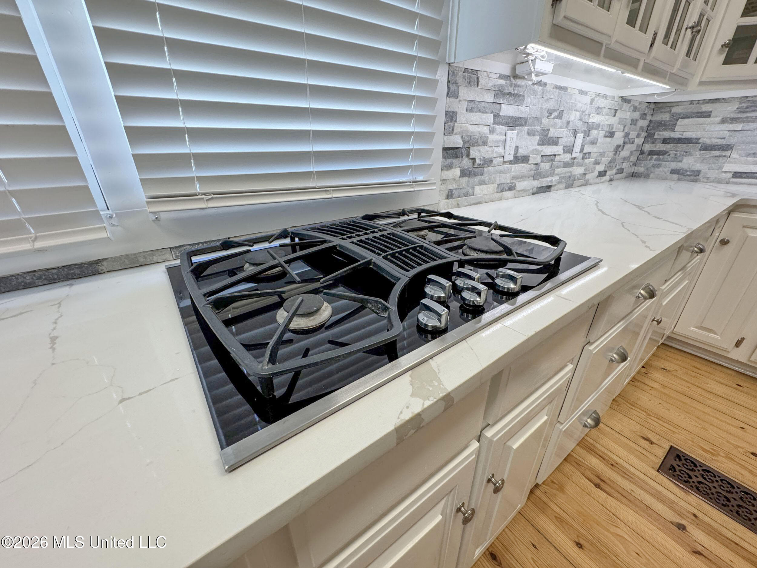 201 Boothe Street Property Photo 54