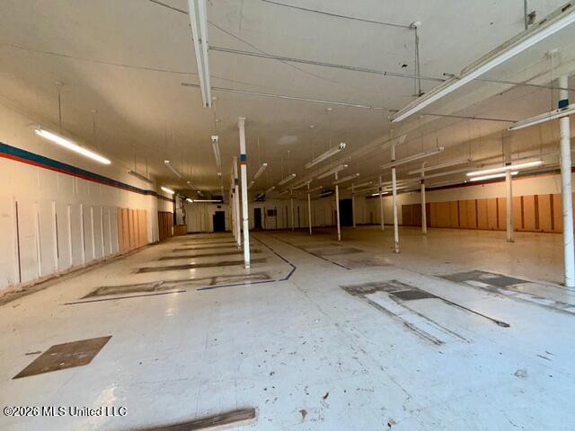 173 W Railroad Avenue Property Photo 5