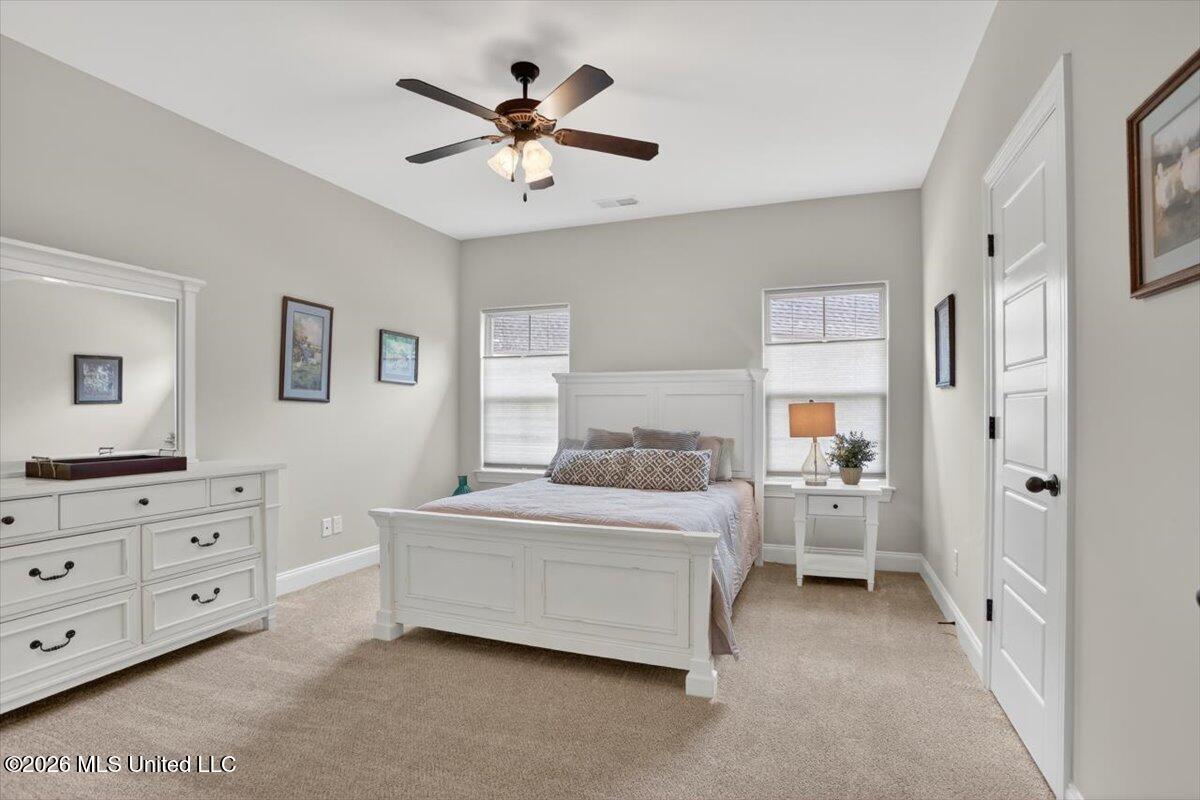 5089 Montavale S Property Photo 19