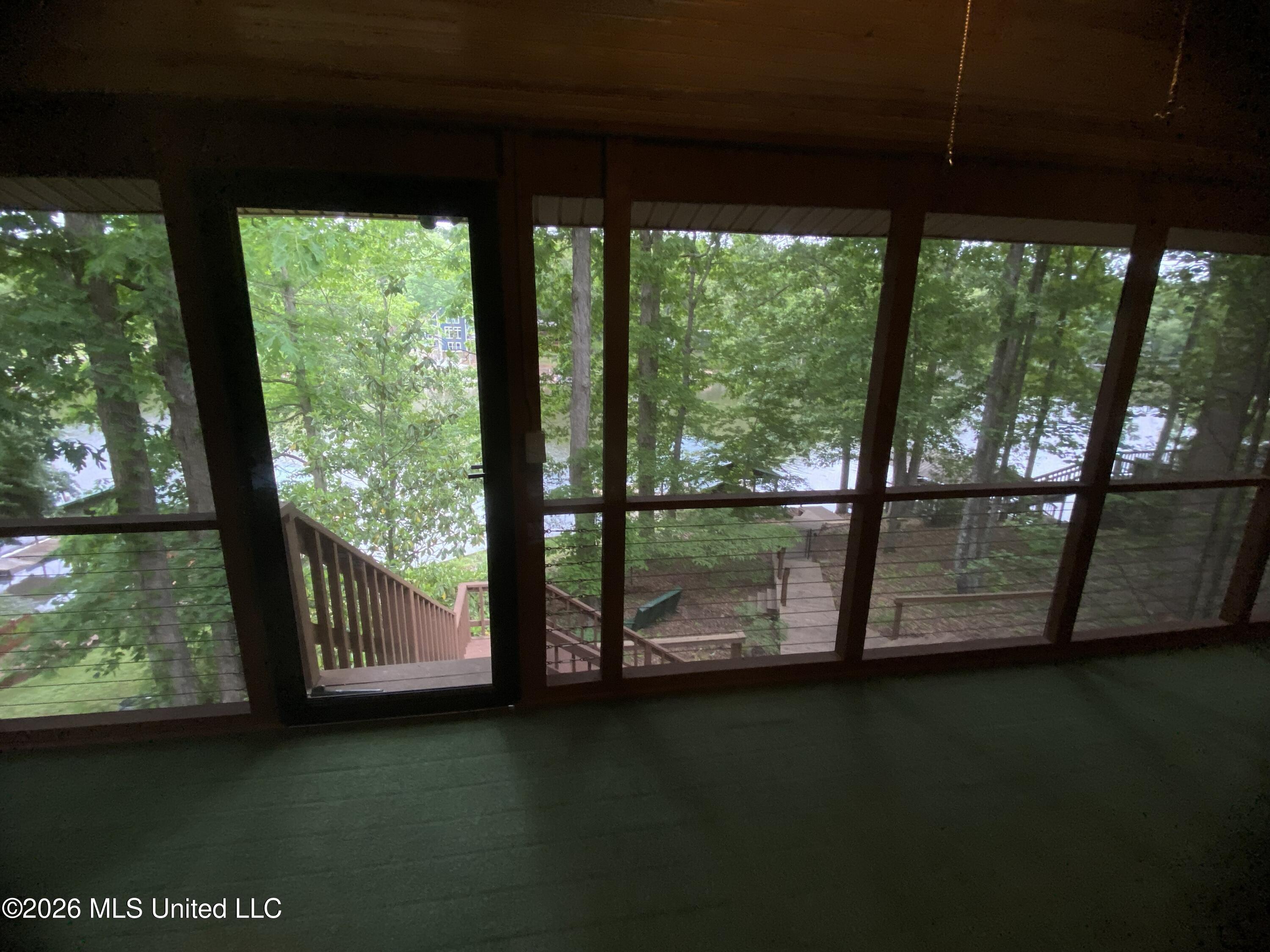 494 Lakeview Drive Property Photo 17