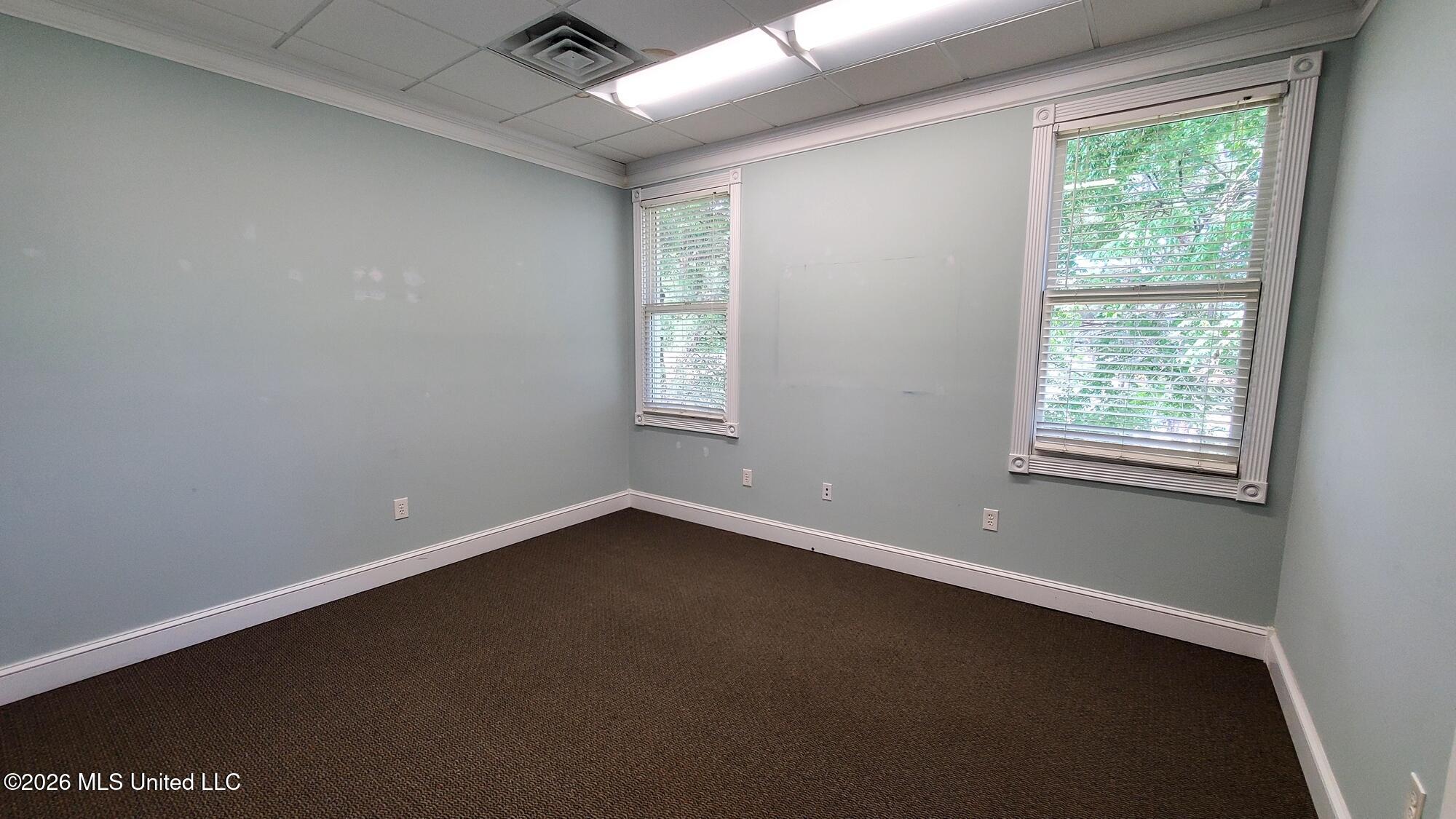 1030 Northpark Drive Property Photo 10