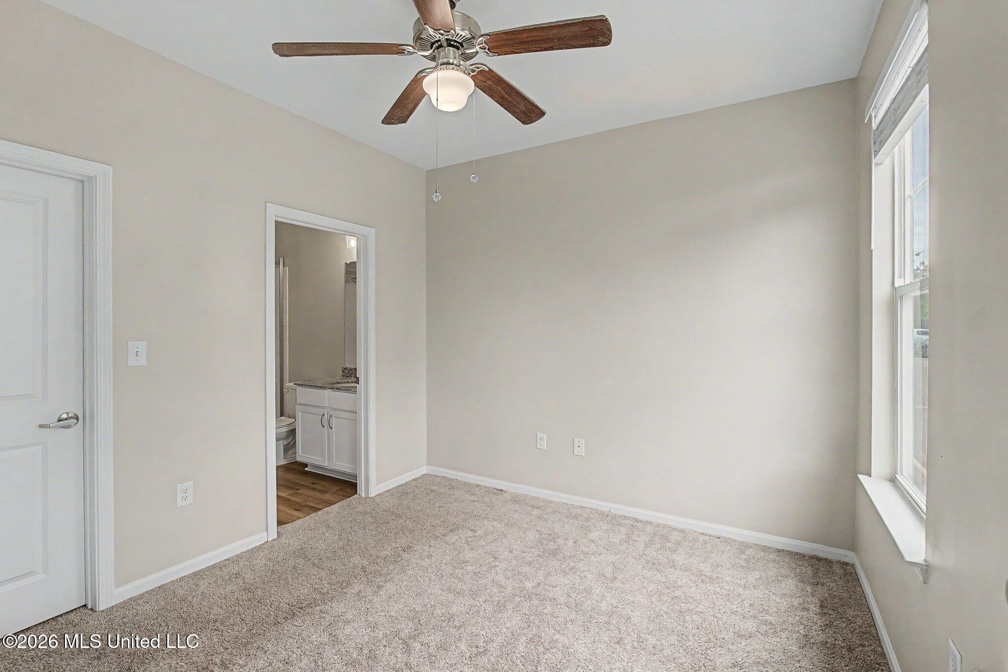 453 Olive Branch Way Property Photo 19