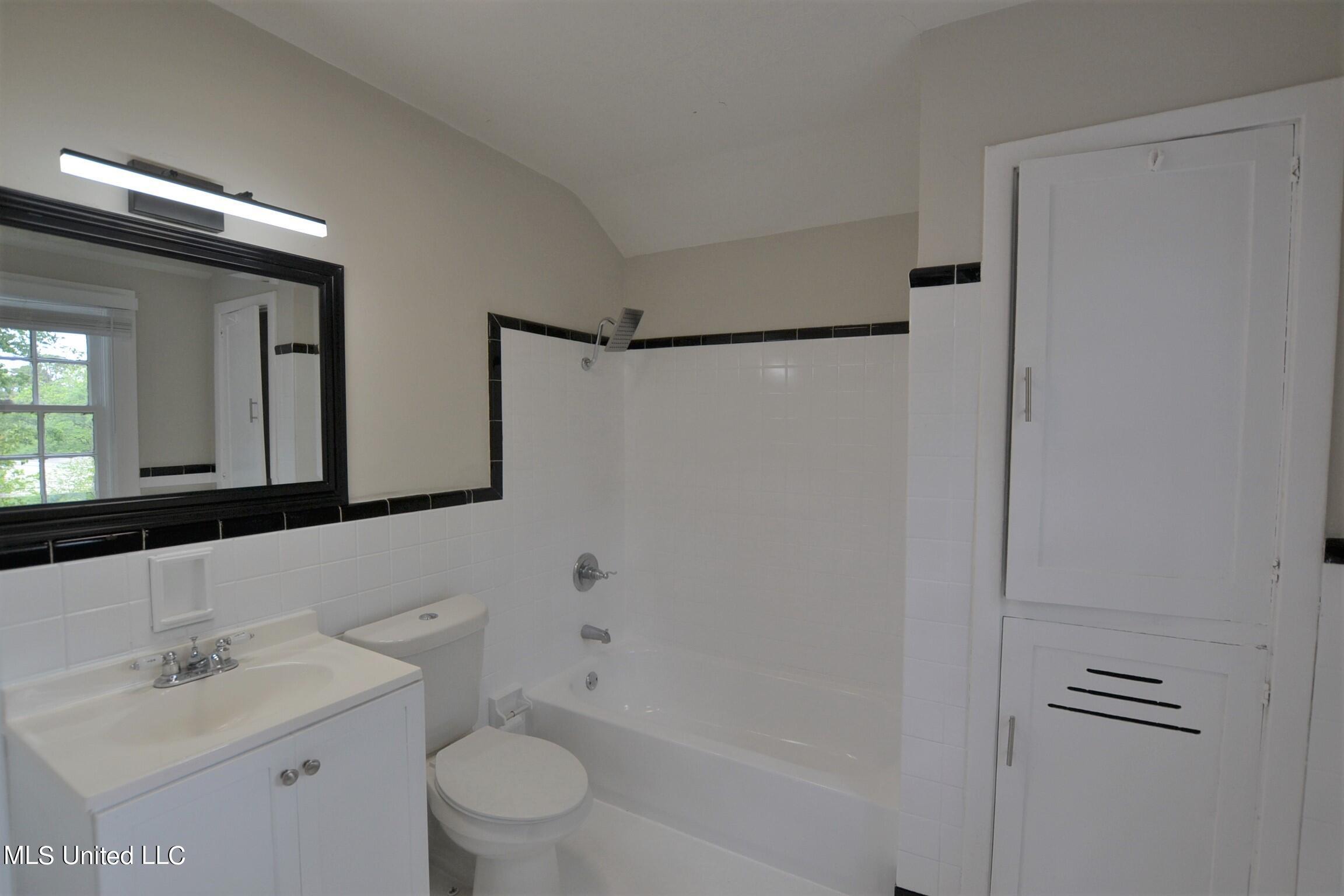 4220 Council Circle Property Photo 26
