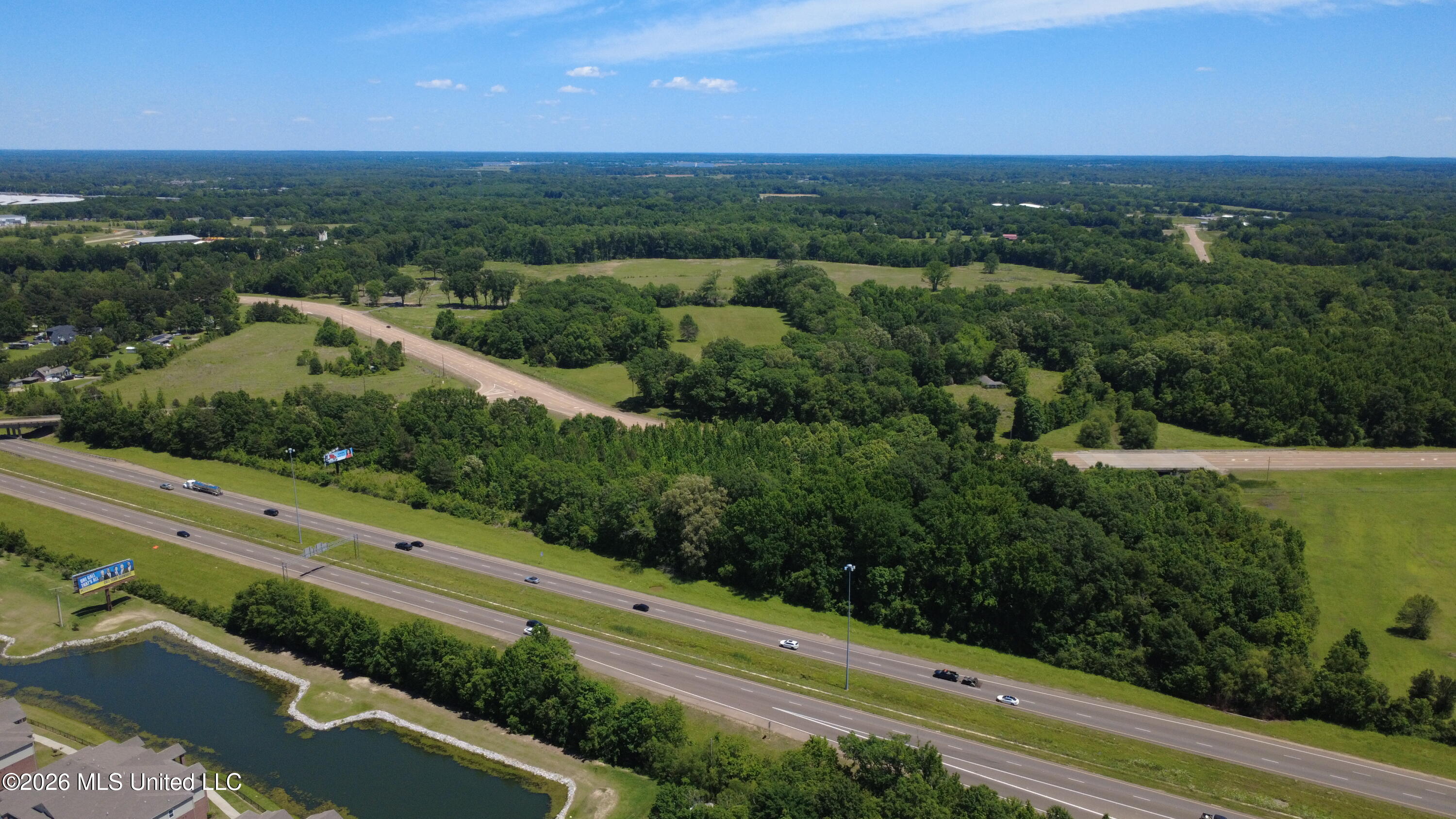 Interstate 55 Property Photo 9