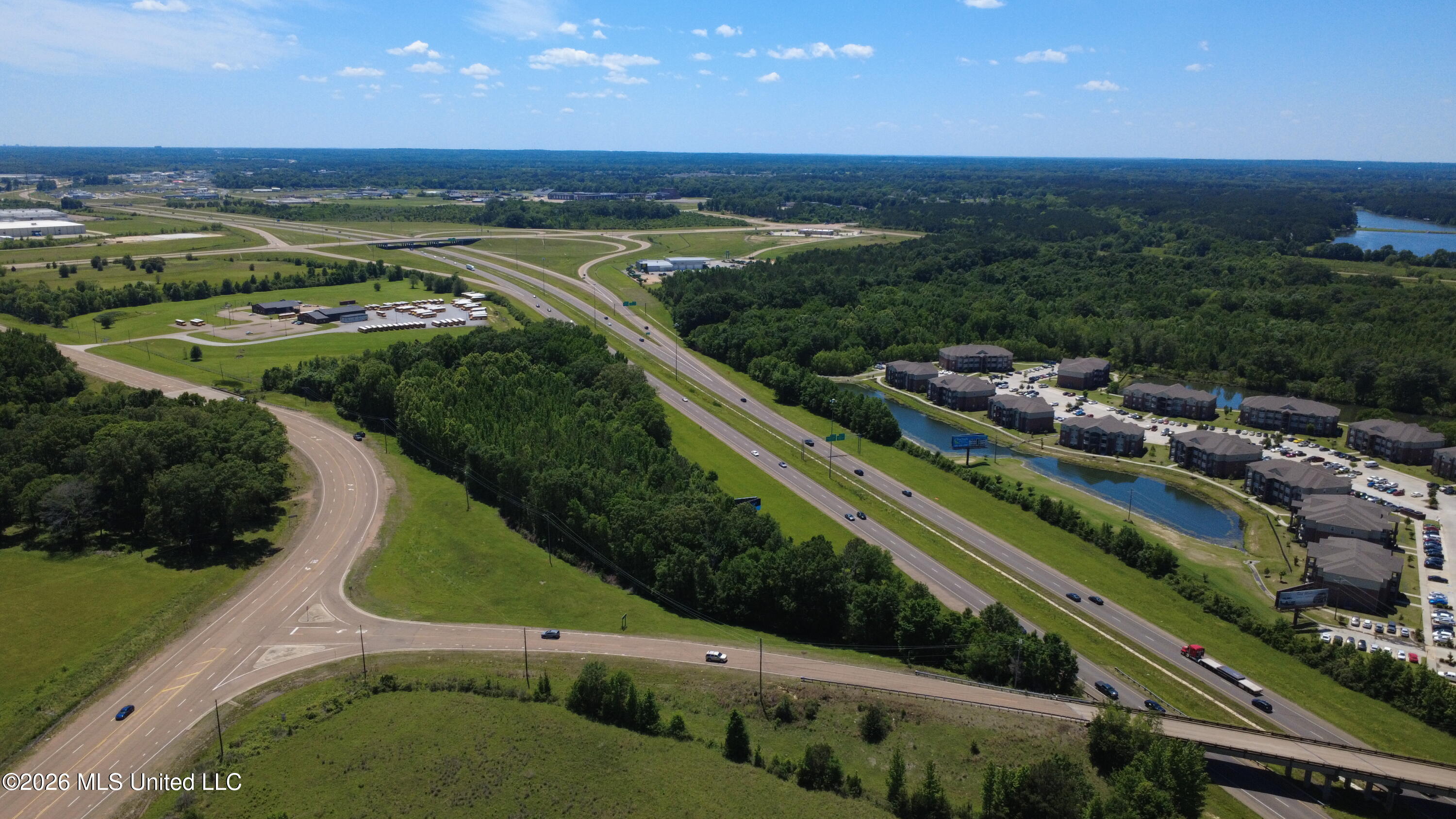 Interstate 55 Property Photo 10