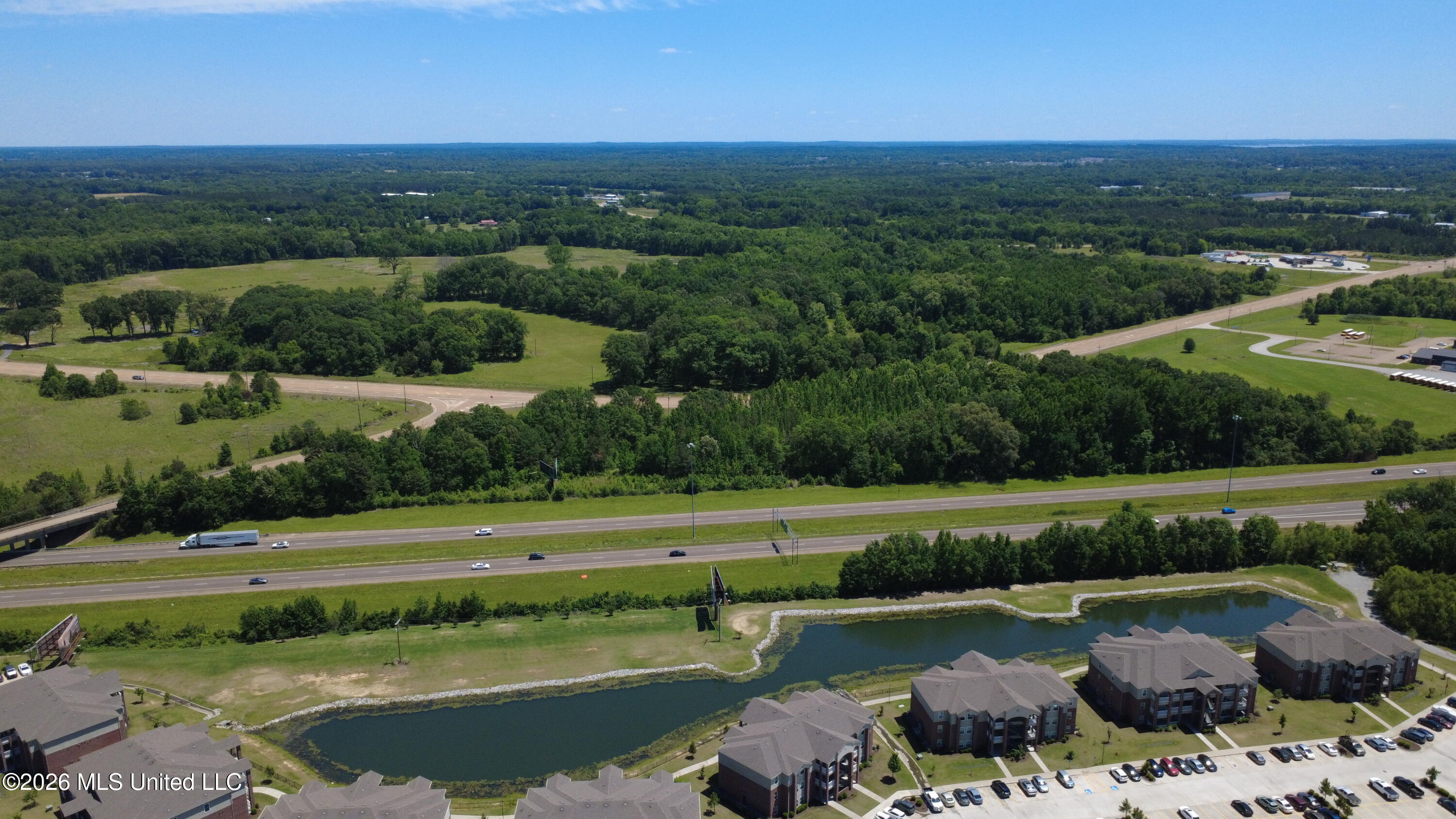 Interstate 55 Property Photo 11