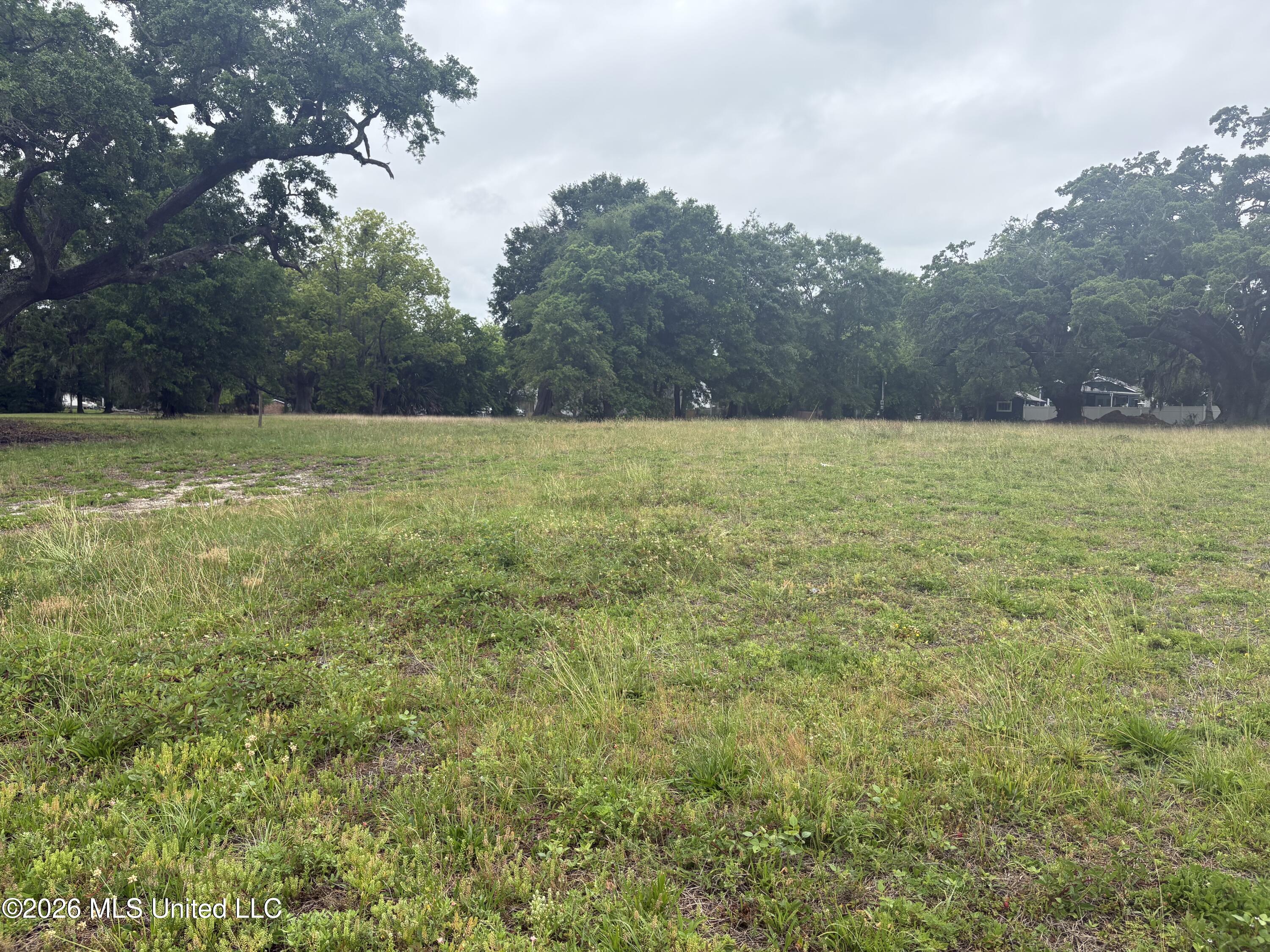 950 - 956 Beach Boulevard Property Photo 4