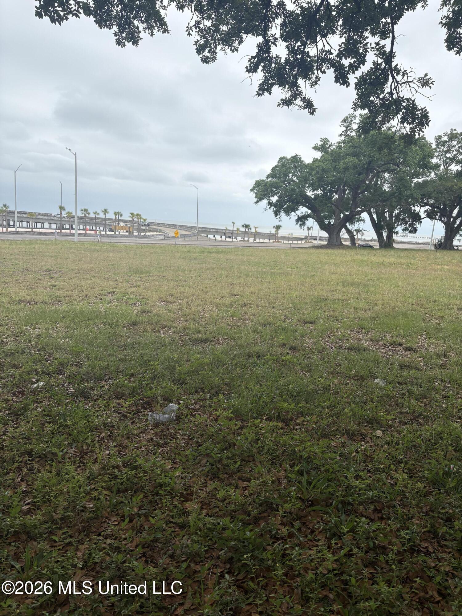 950 - 956 Beach Boulevard Property Photo 7