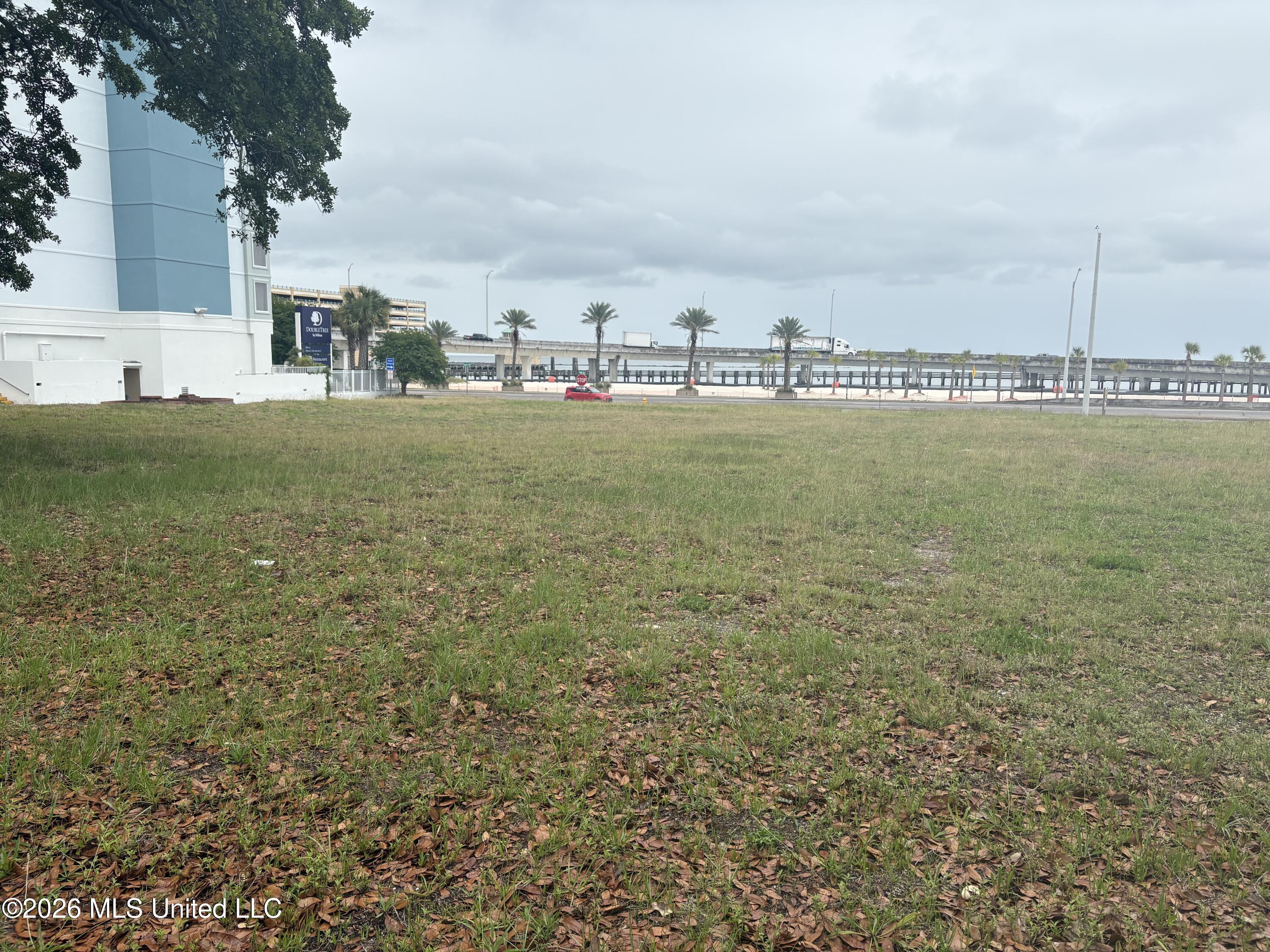 950 - 956 Beach Boulevard Property Photo 9