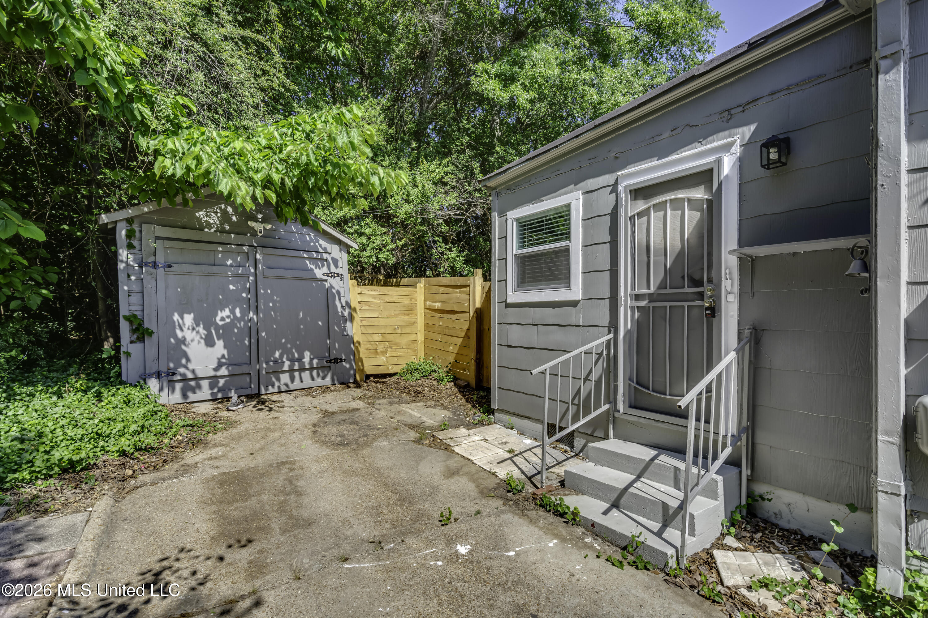 617 Rio Property Photo 8