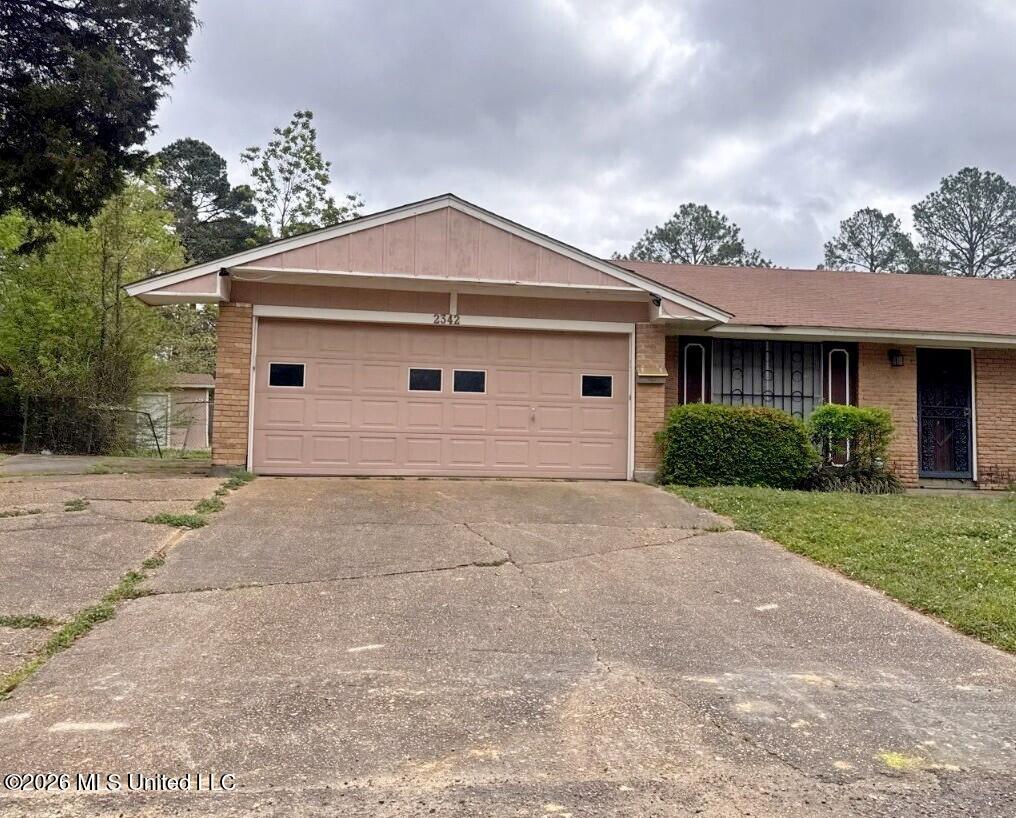 2342 Overbrook Drive Property Photo 3