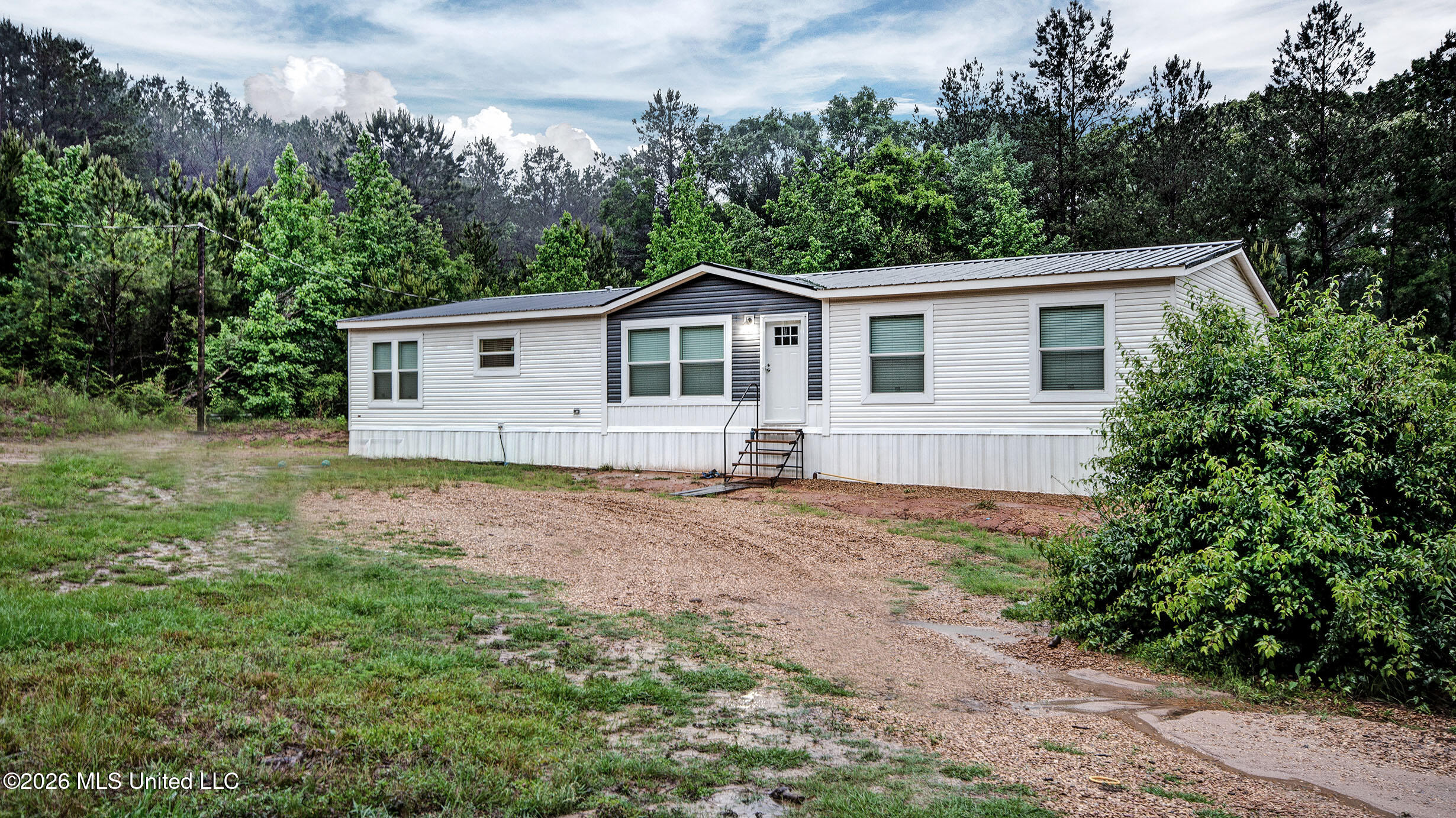 155 Dewitt Flynt Road Property Photo 1