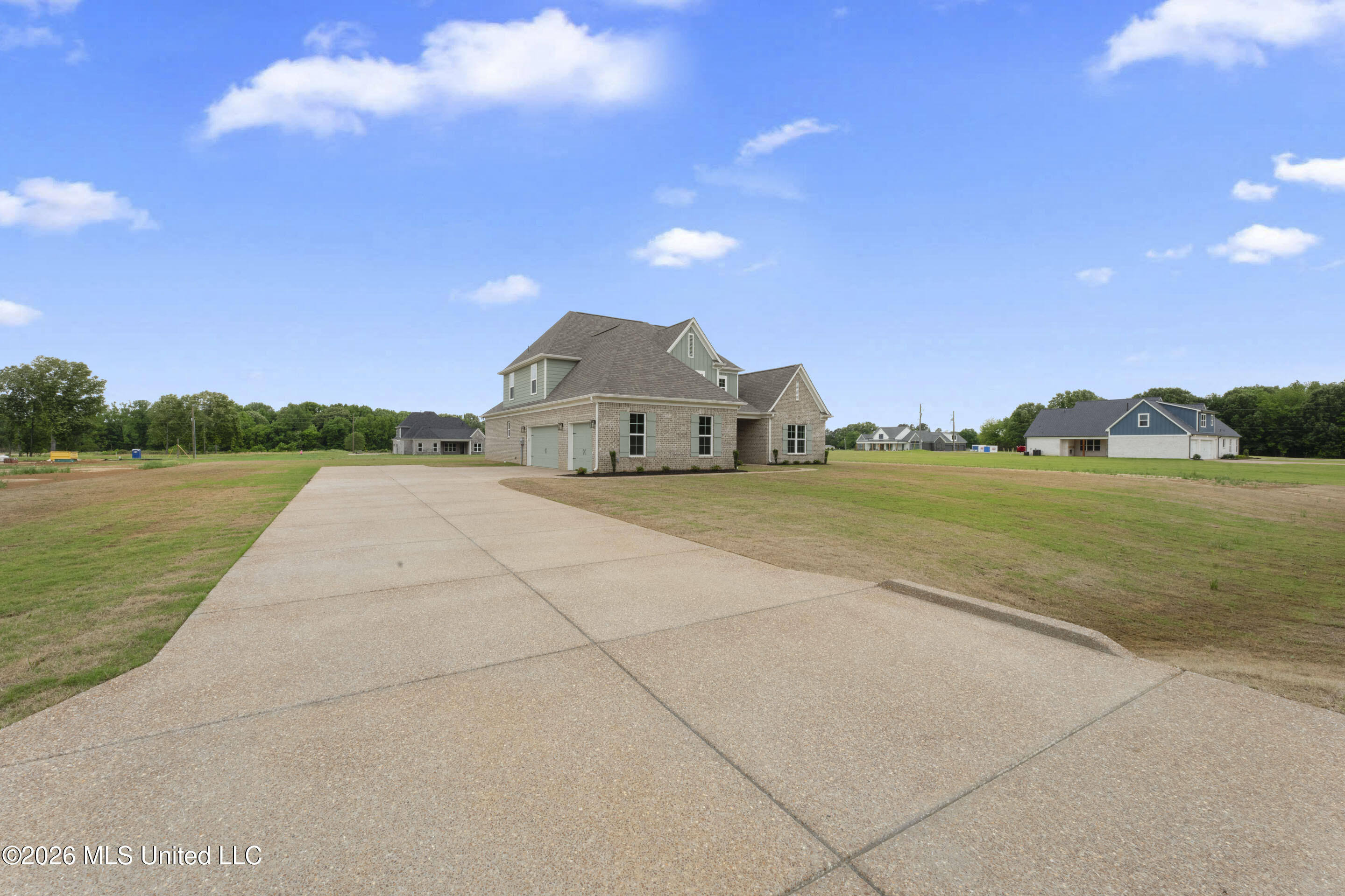 1755 Tributary Drive Property Photo 3
