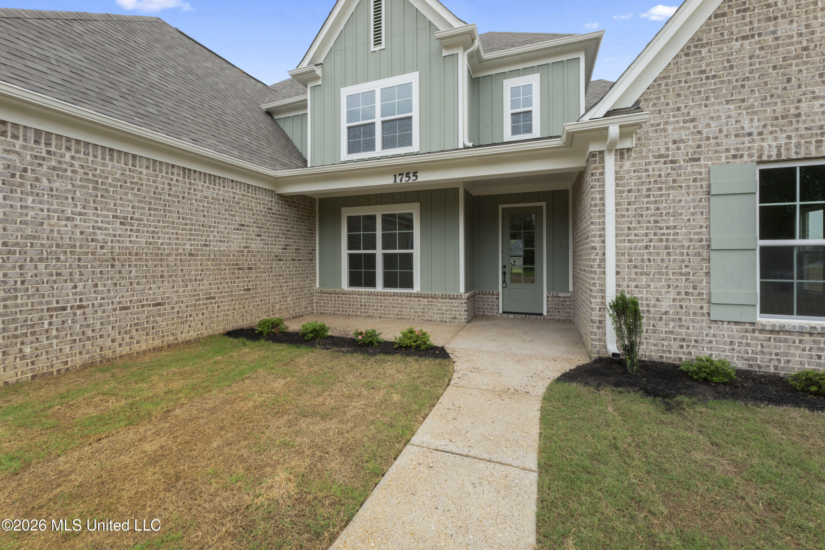 1755 Tributary Drive Property Photo 4