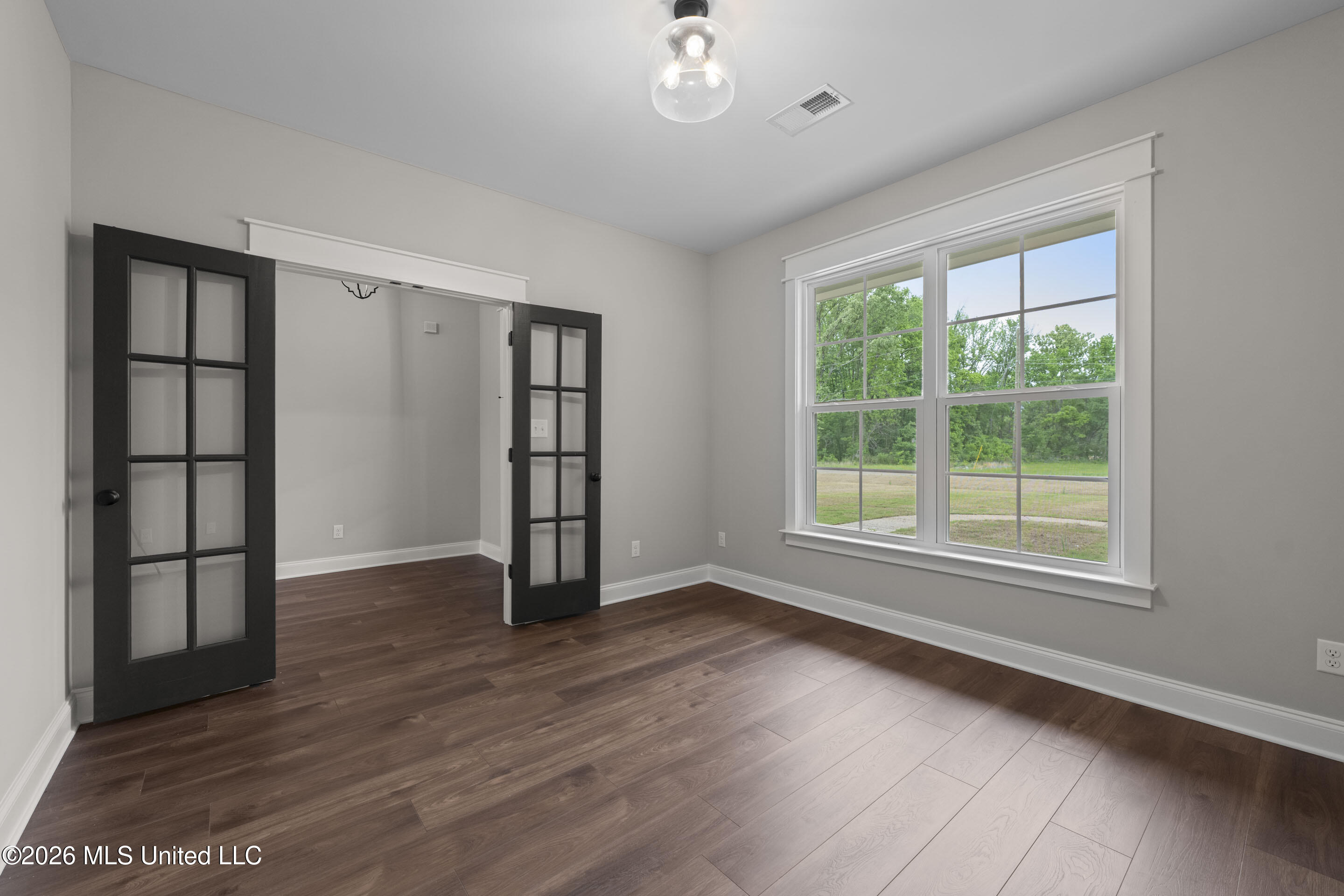 1755 Tributary Drive Property Photo 7