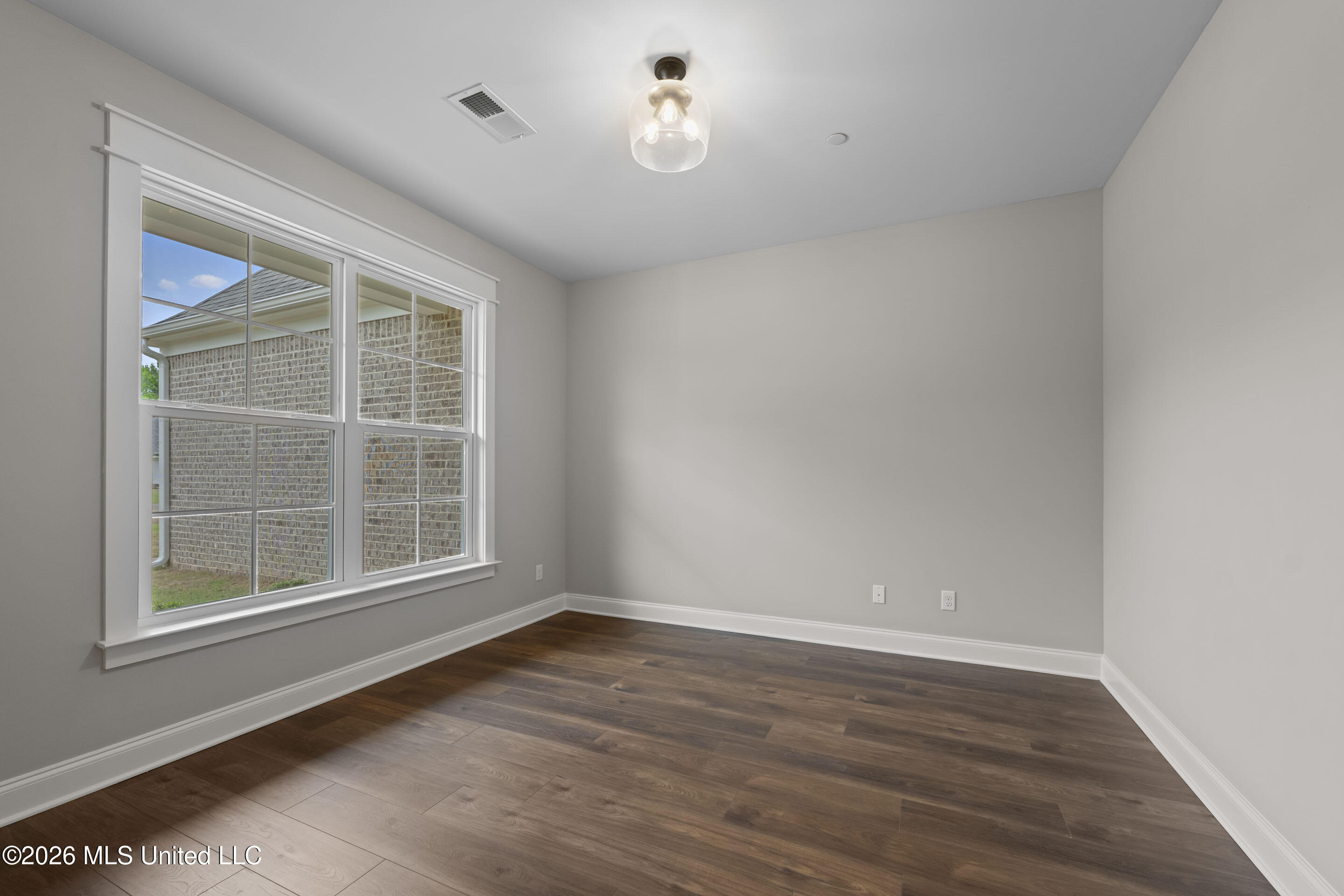 1755 Tributary Drive Property Photo 10