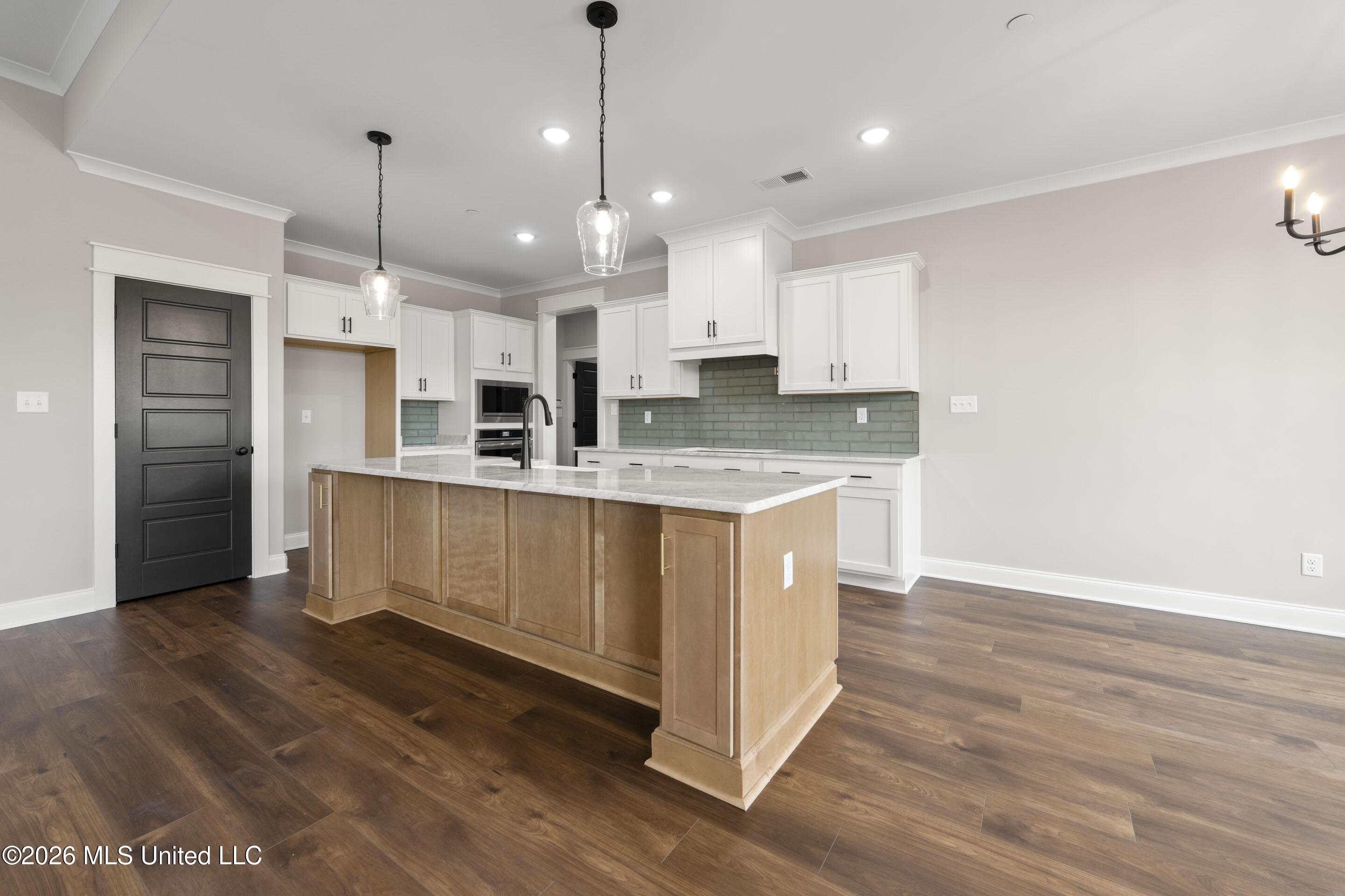 1755 Tributary Drive Property Photo 14