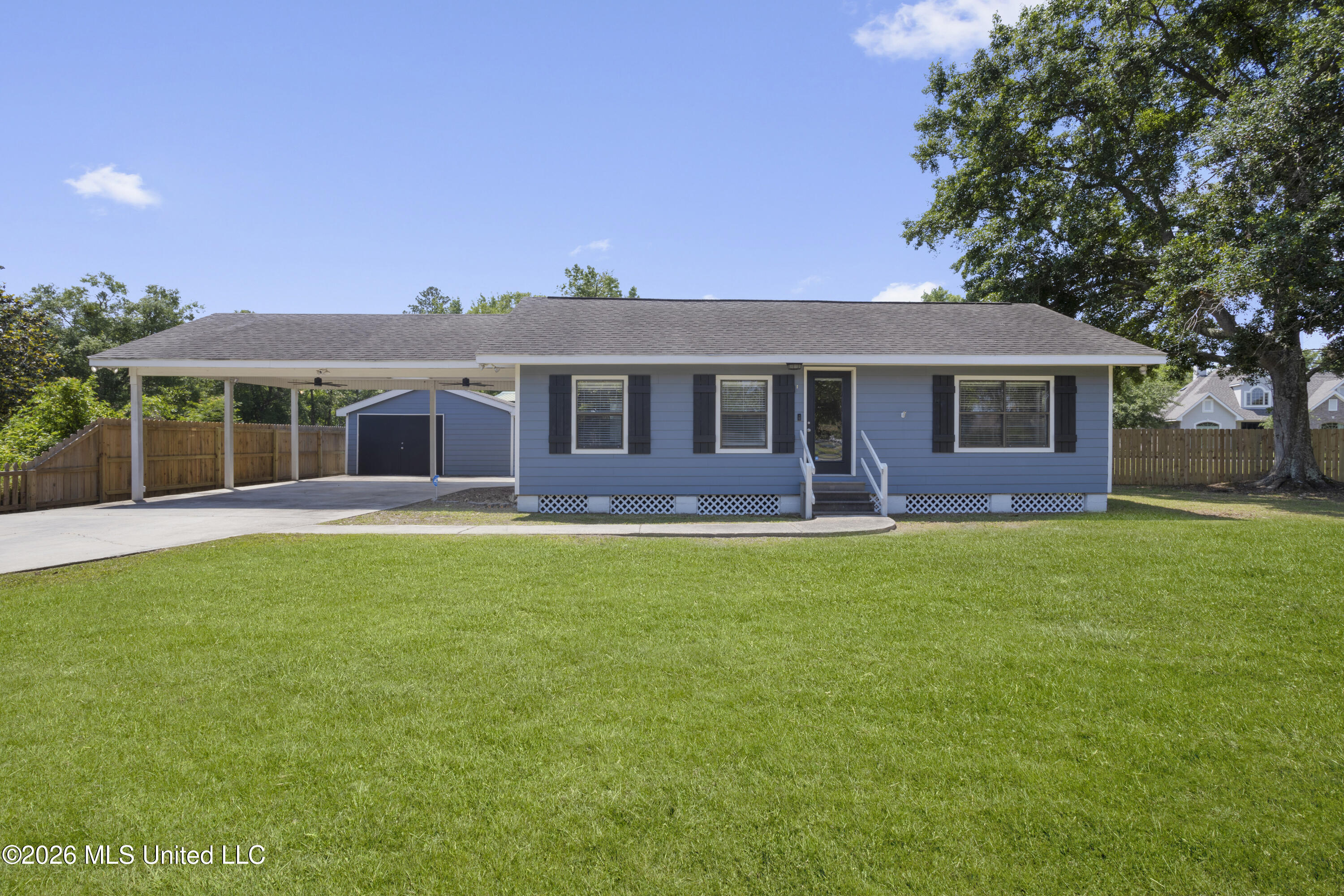 956 Old Spanish Trail Property Photo 1
